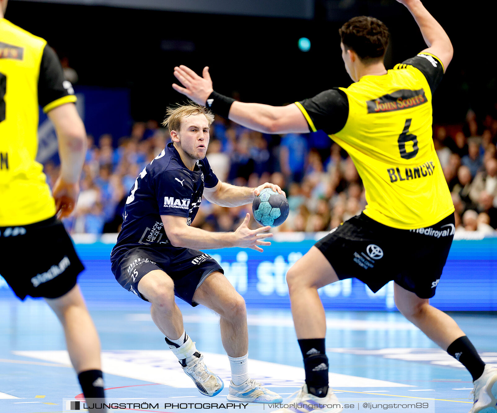 IFK Skövde HK-IK Sävehof 26-30,herr,Arena Skövde,Skövde,Sverige,Handboll,,2025,365139