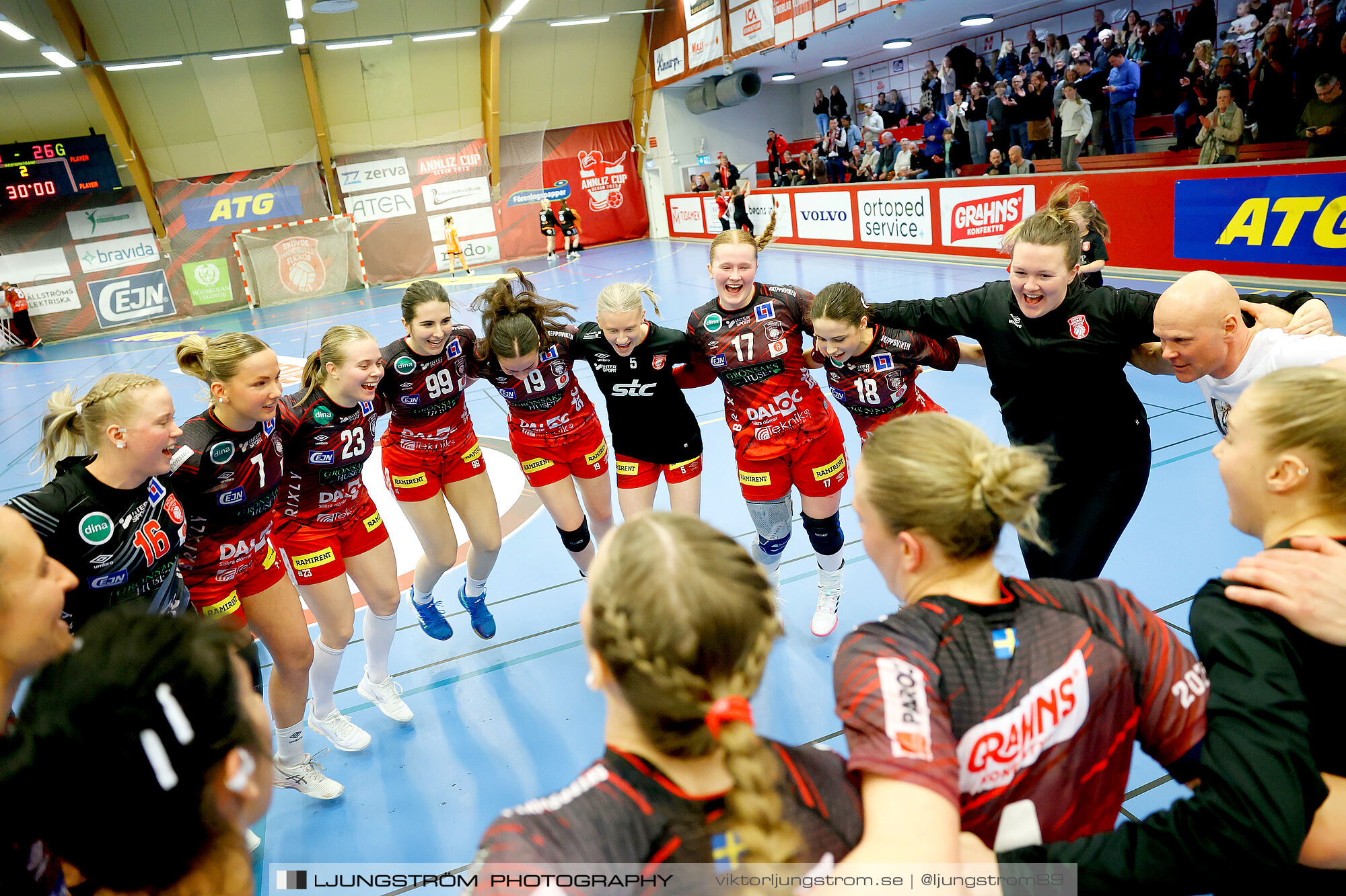 Skövde HF-Kristianstad HK 33-26,dam,Skövde Idrottshall,Skövde,Sverige,Handboll,,2025,366903