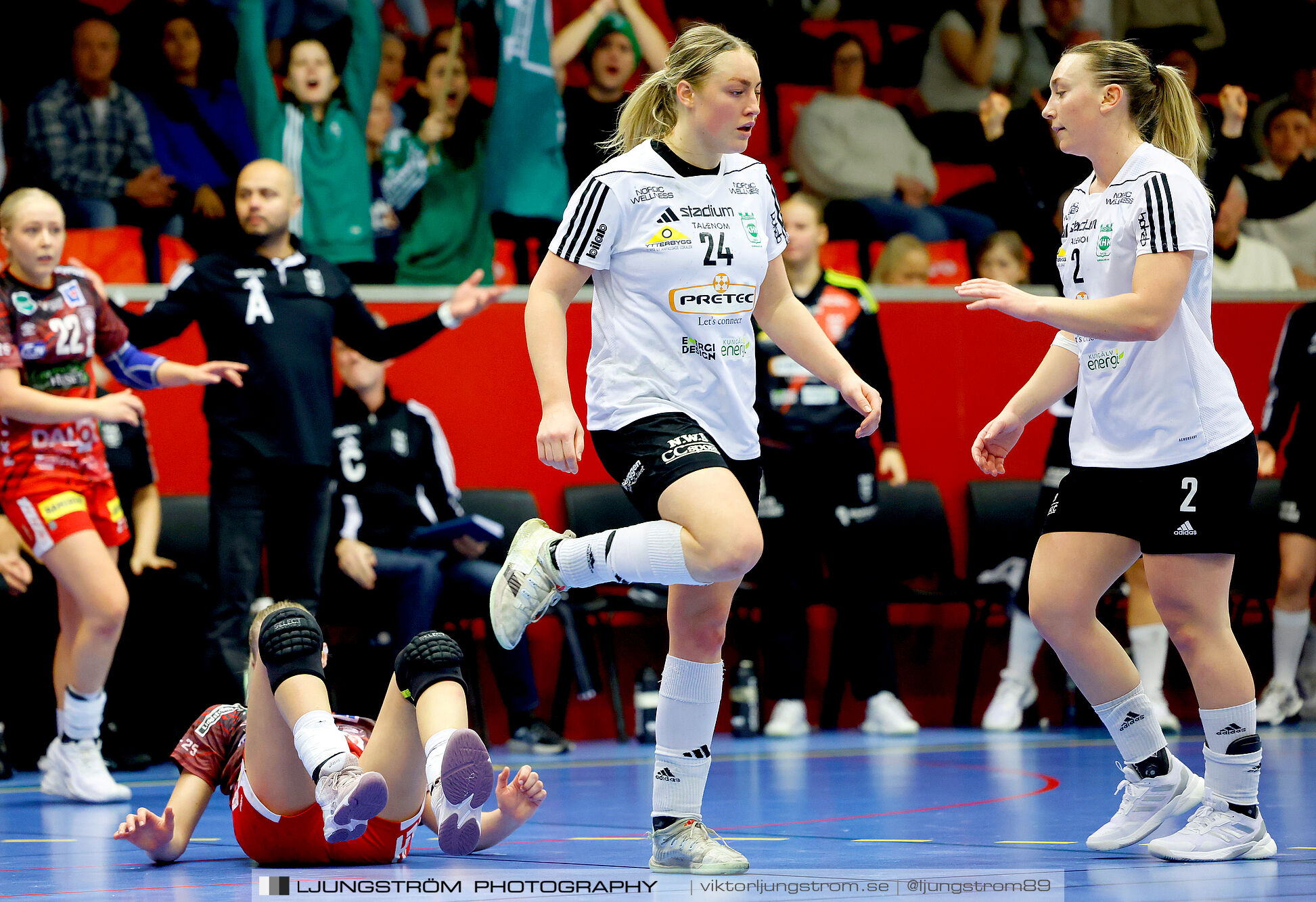 Skövde HF-Kungälvs HK 25-26,dam,Skövde Idrottshall,Skövde,Sverige,Handboll,,2025,367528