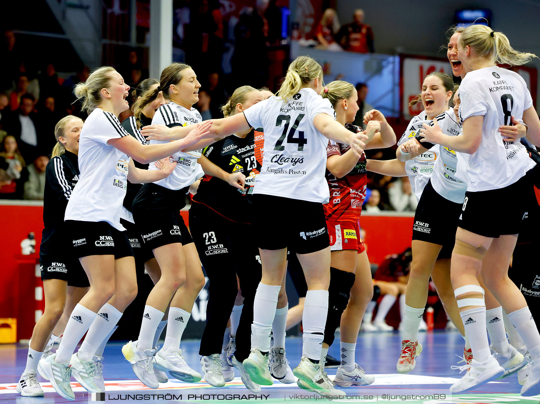 Skövde HF-Kungälvs HK 25-26,dam,Skövde Idrottshall,Skövde,Sverige,Handboll,,2025,367542