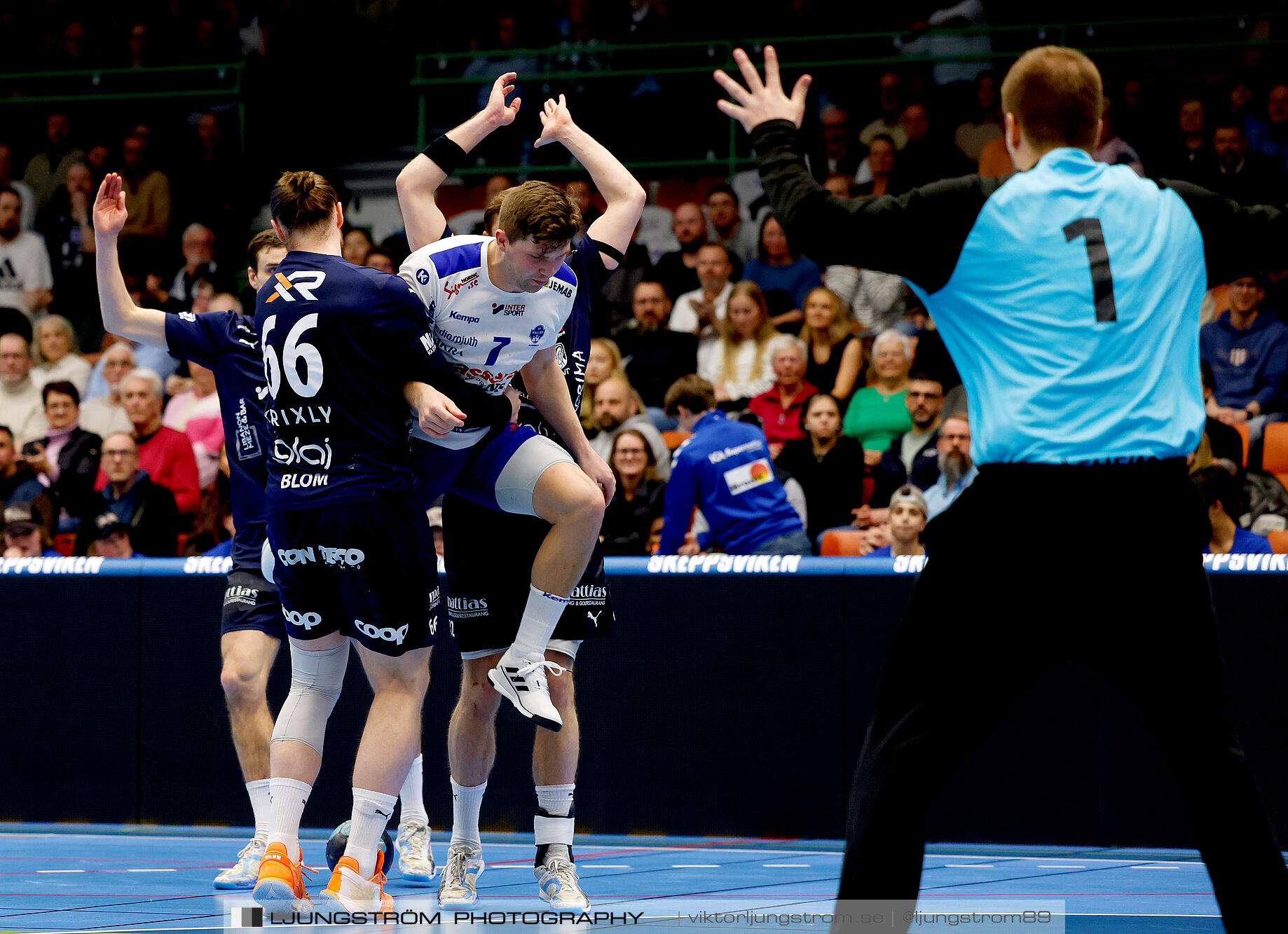 IFK Skövde HK-IF Hallby HK 21-17,herr,Arena Skövde,Skövde,Sverige,Handboll,,2025,367702