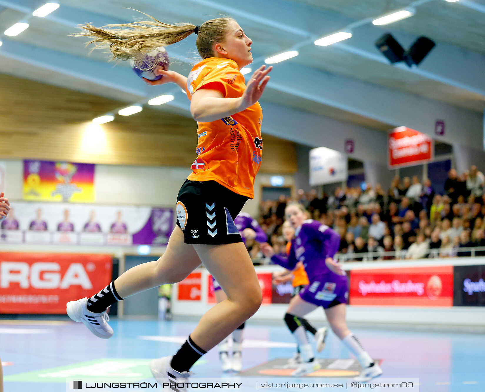 Skara HF-Kristianstad HK 1 4-final 1 30-29,dam,Skara Idrottshall,Skara,Sverige,Handboll,,2025,368576