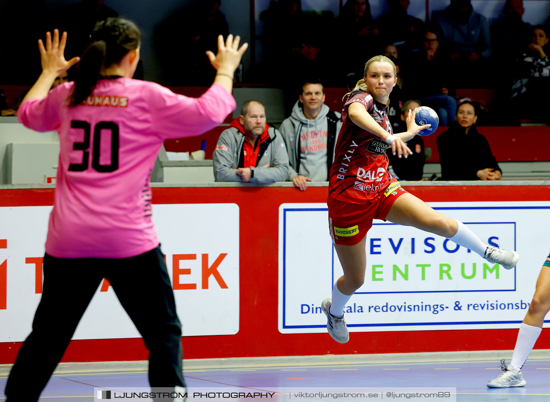 USM F18 Steg 4 Skövde HF-Skuru IK 23-26,dam,Skövde Idrottshall,Skövde,Sverige,Ungdoms-SM,Handboll,2025,369472