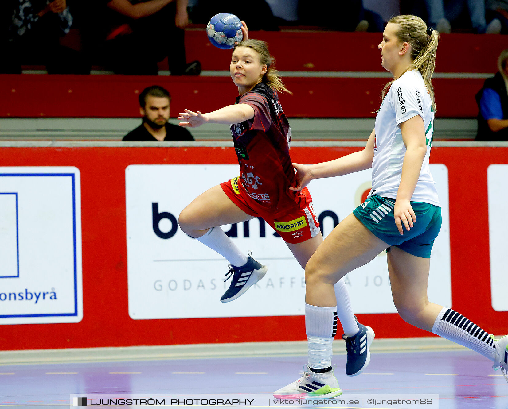 USM F18 Steg 4 Skövde HF-Skuru IK 23-26,dam,Skövde Idrottshall,Skövde,Sverige,Ungdoms-SM,Handboll,2025,369481