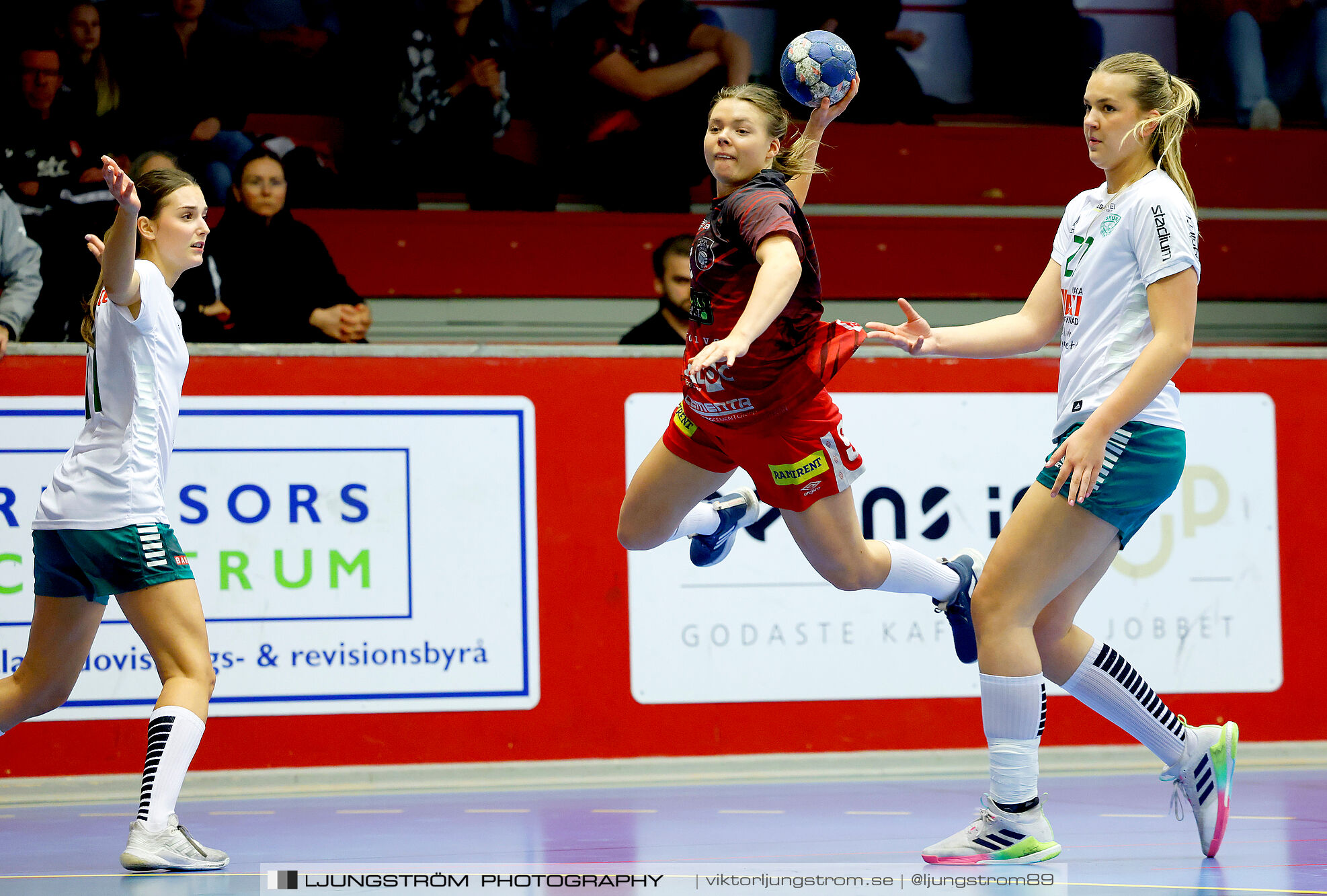 USM F18 Steg 4 Skövde HF-Skuru IK 23-26,dam,Skövde Idrottshall,Skövde,Sverige,Ungdoms-SM,Handboll,2025,369483