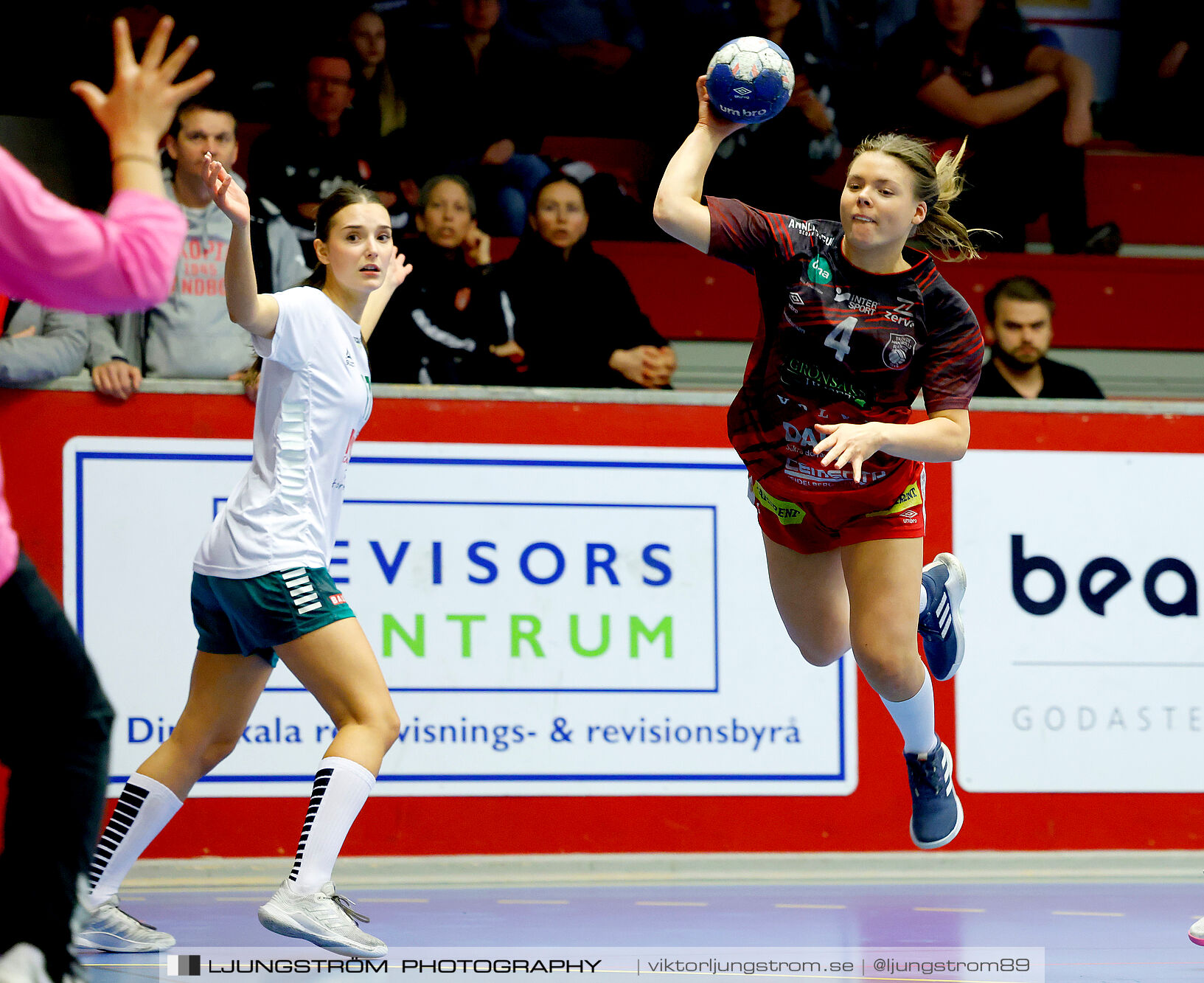 USM F18 Steg 4 Skövde HF-Skuru IK 23-26,dam,Skövde Idrottshall,Skövde,Sverige,Ungdoms-SM,Handboll,2025,369486
