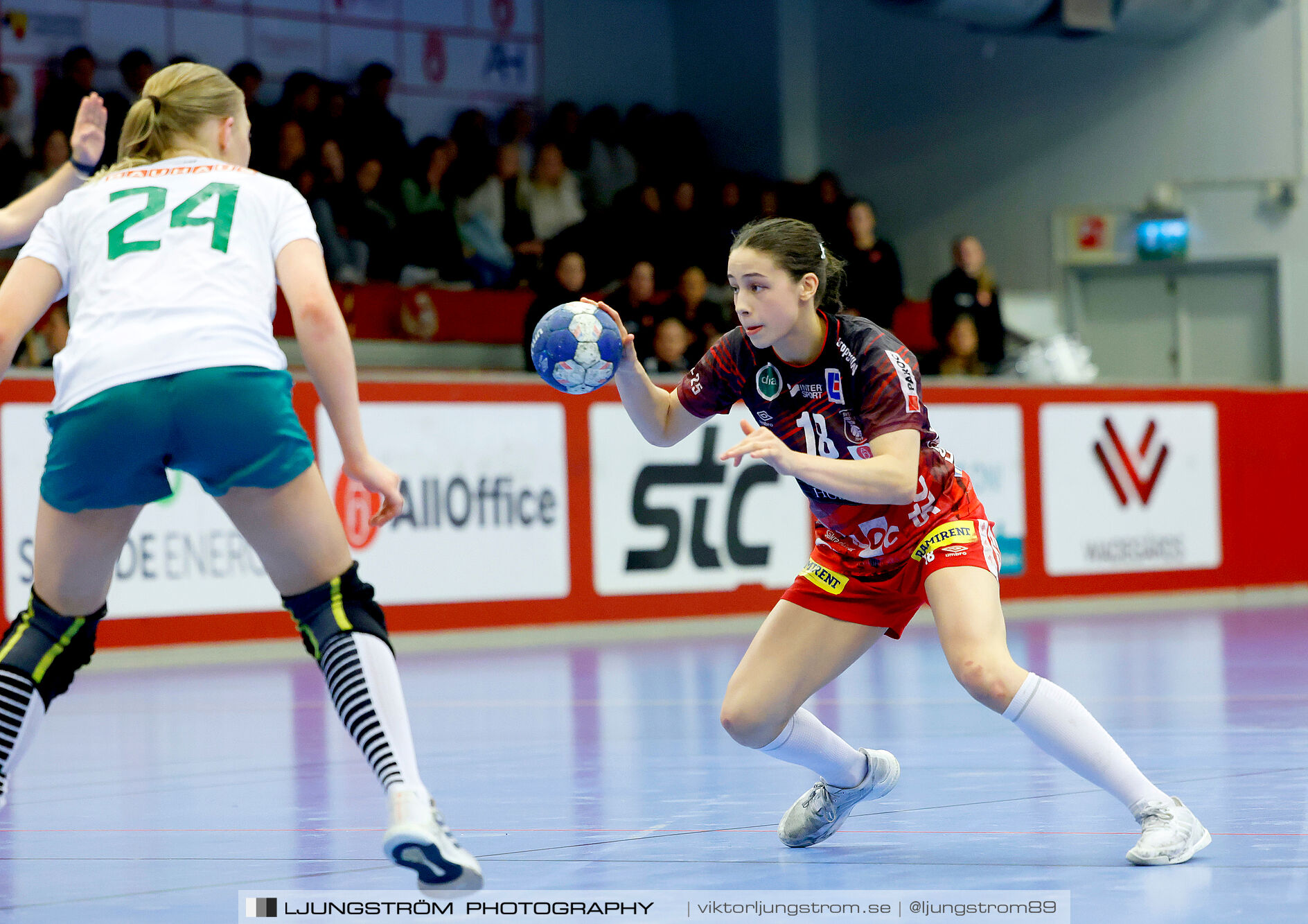 USM F18 Steg 4 Skövde HF-Skuru IK 23-26,dam,Skövde Idrottshall,Skövde,Sverige,Ungdoms-SM,Handboll,2025,369555