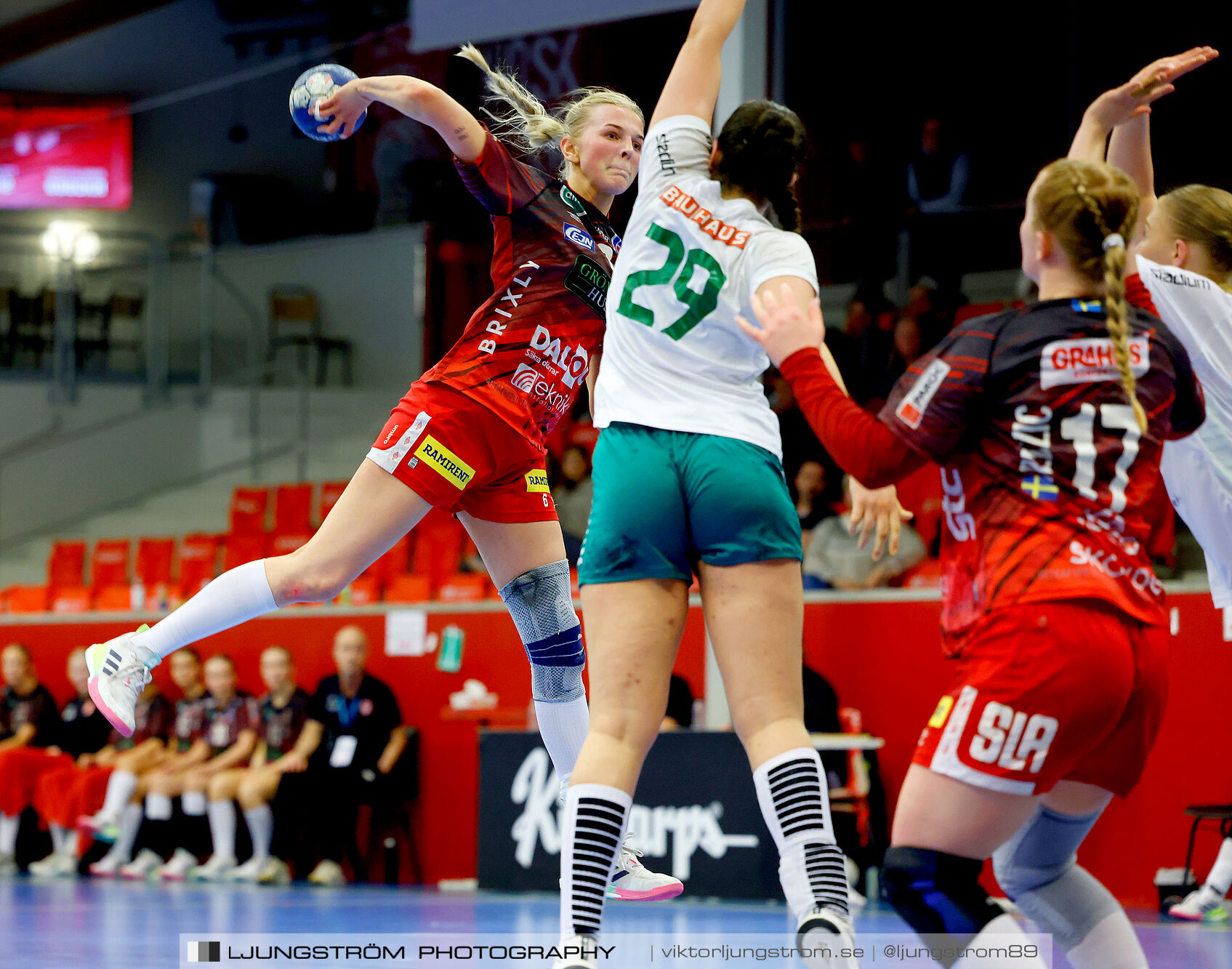 USM F18 Steg 4 Skövde HF-Skuru IK 23-26,dam,Skövde Idrottshall,Skövde,Sverige,Ungdoms-SM,Handboll,2025,369581