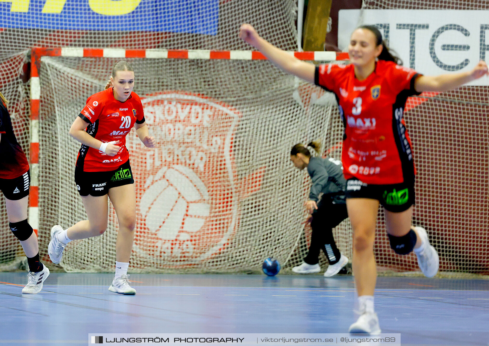 USM F18 Steg 4 HK Malmö-Enköpings HF 37-21,dam,Skövde Idrottshall,Skövde,Sverige,Ungdoms-SM,Handboll,2025,369648