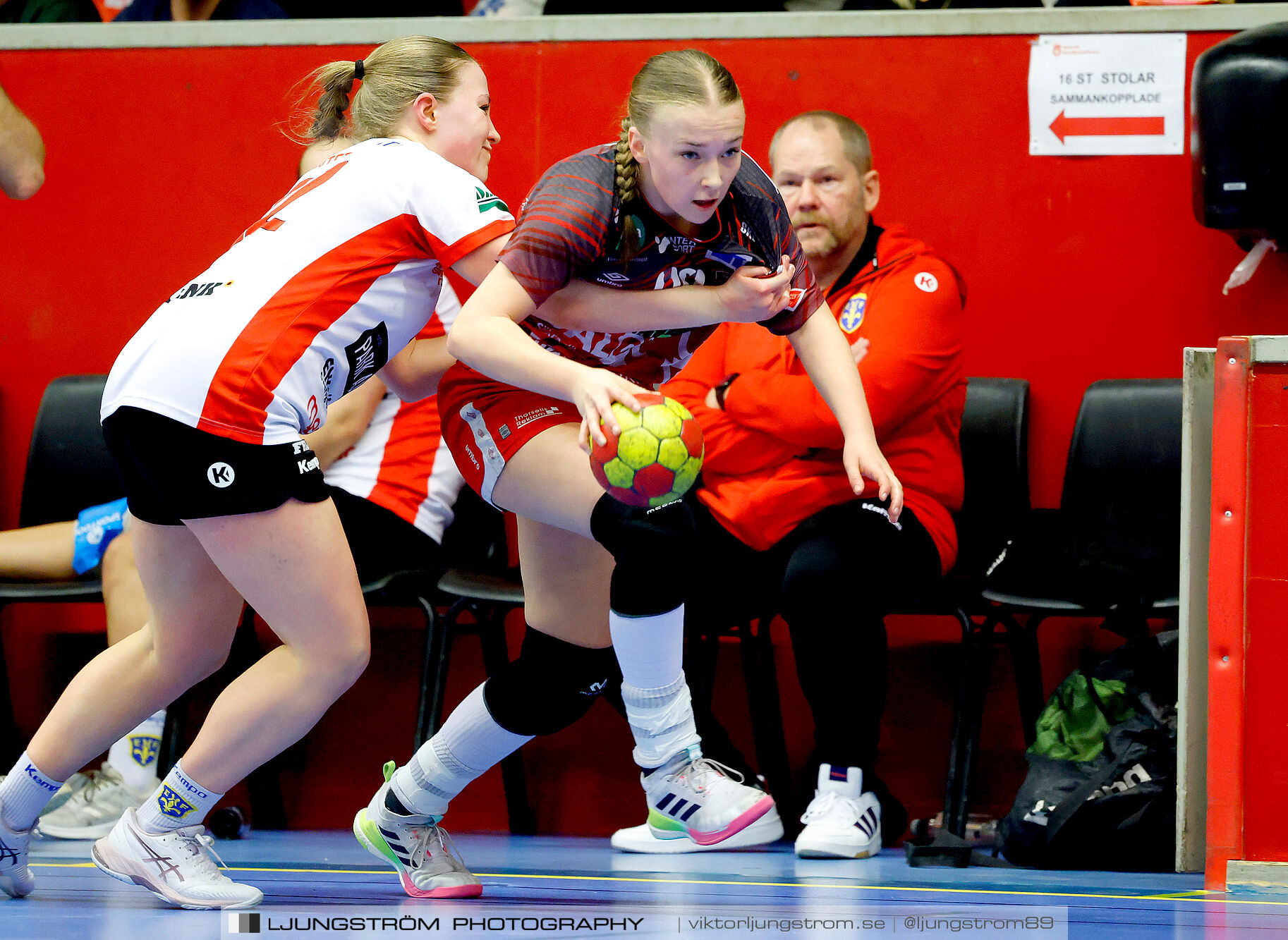 USM F18 Steg 4 Skövde HF-Enköpings HF 33-17,dam,Skövde Idrottshall,Skövde,Sverige,Ungdoms-SM,Handboll,2025,370195