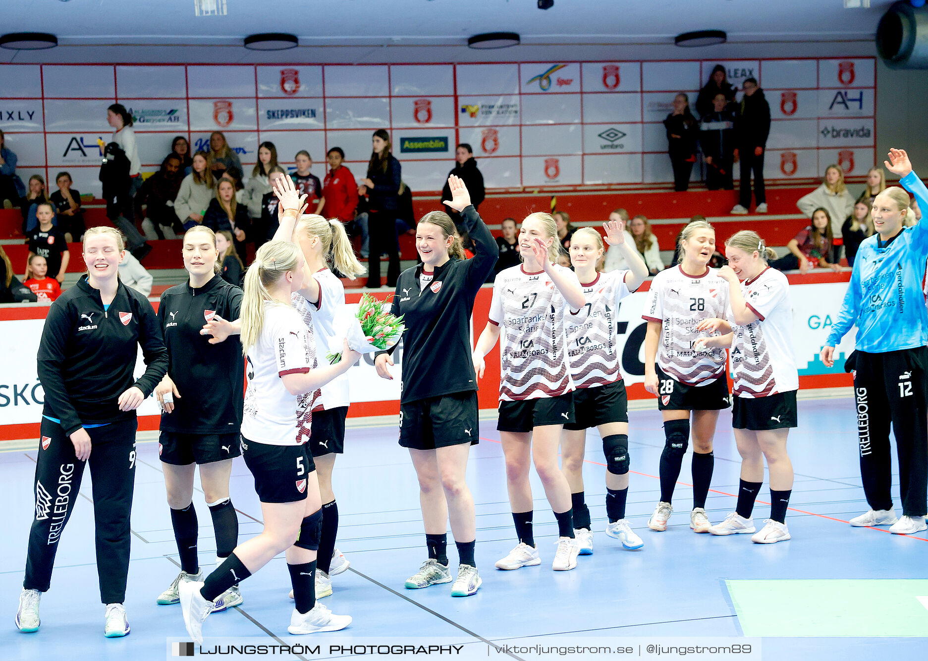 Skövde HF-Lugi HF Kval till handbollsligan Match 3 25-27,dam,Skövde Idrottshall,Skövde,Sverige,Handboll,,2025,370358