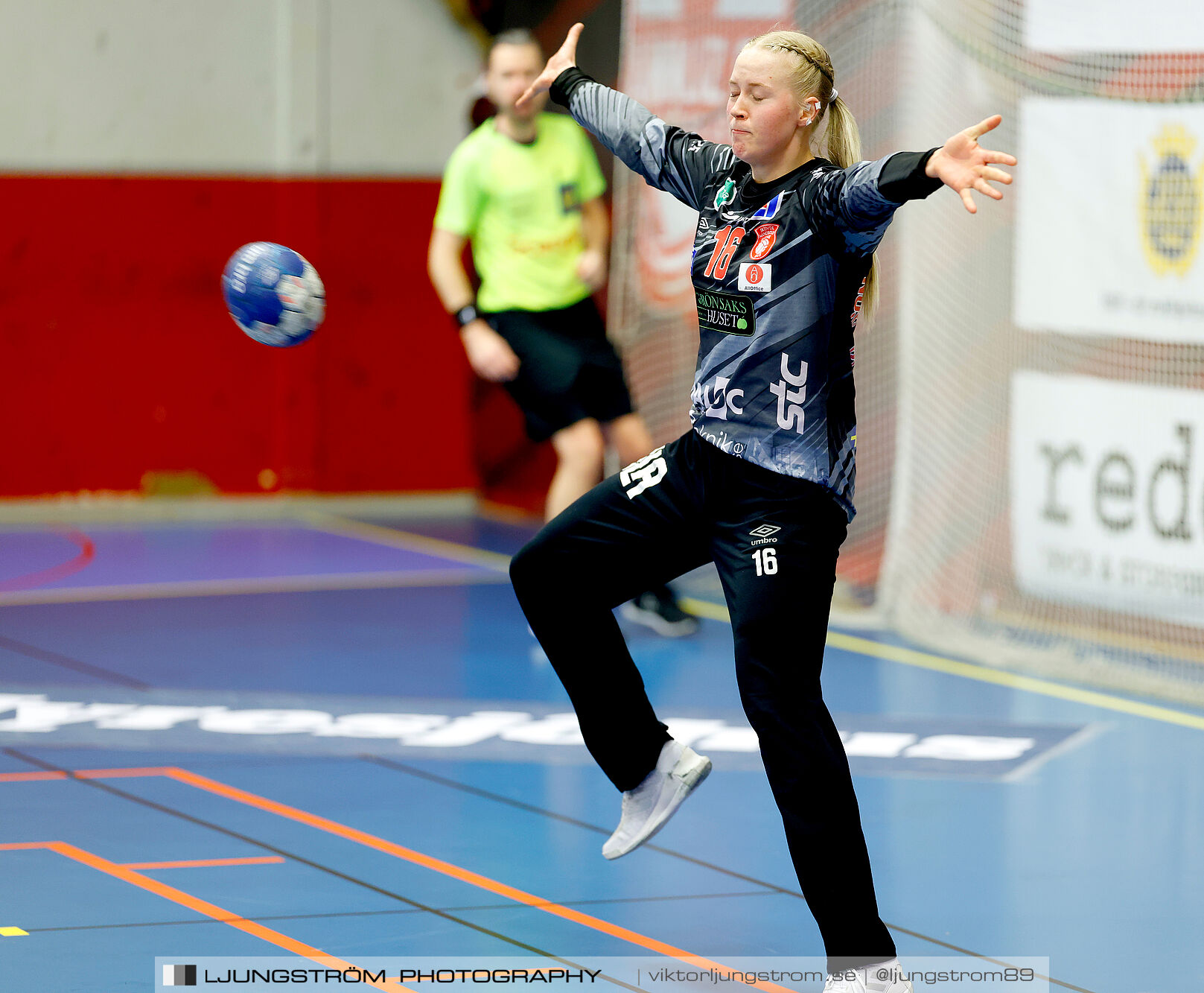 Skövde HF-Lugi HF Kval till handbollsligan Match 2 38-26,dam,Skövde Idrottshall,Skövde,Sverige,Handboll,,2025,370646