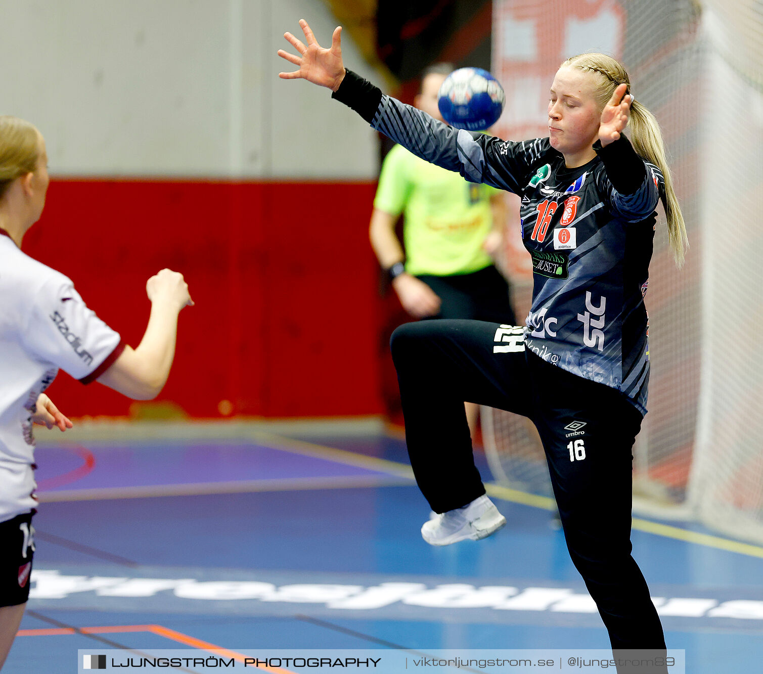 Skövde HF-Lugi HF Kval till handbollsligan Match 2 38-26,dam,Skövde Idrottshall,Skövde,Sverige,Handboll,,2025,370647