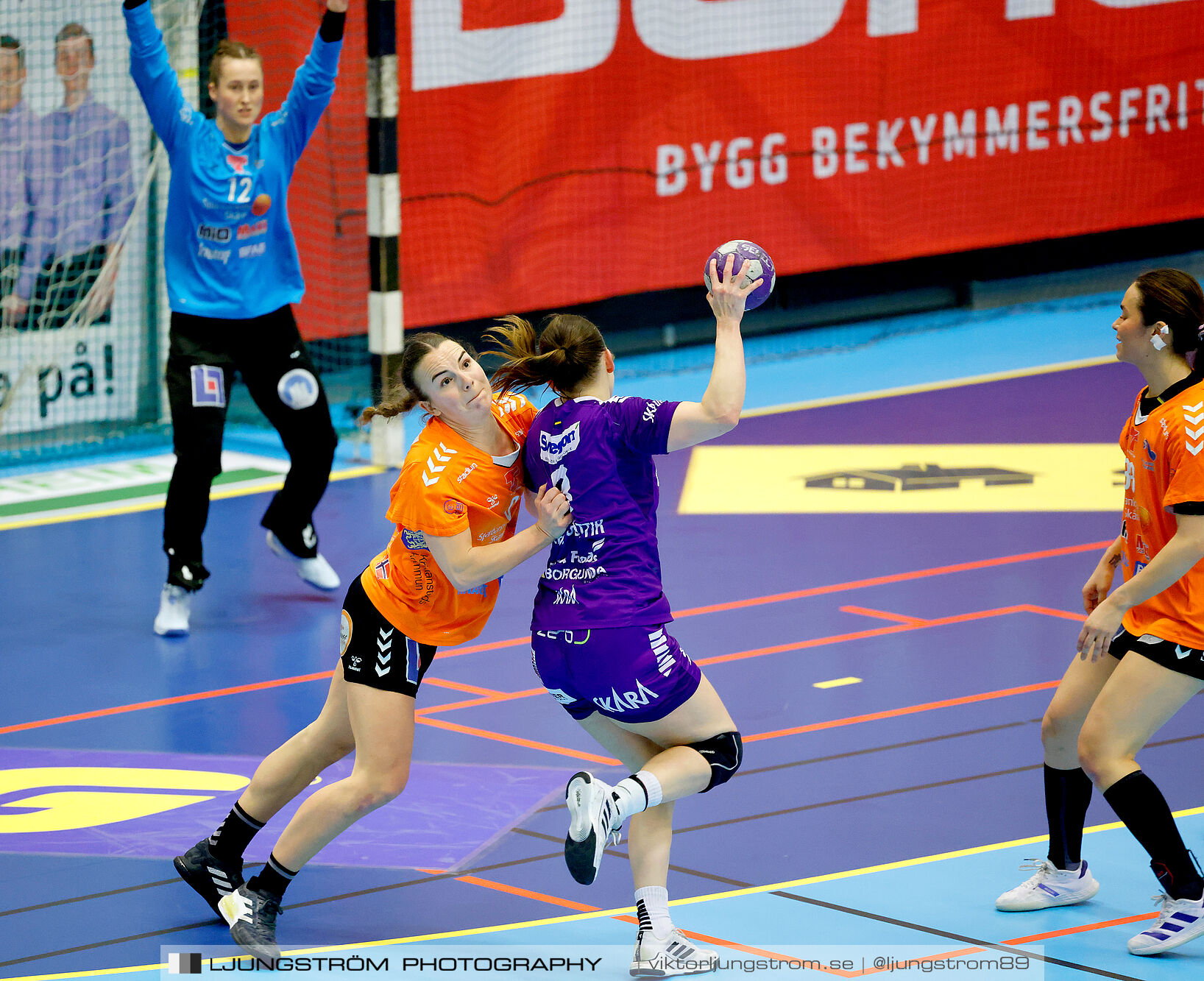 Skara HF-Kristianstad HK 1 4-final 1 30-29,dam,Skara Idrottshall,Skara,Sverige,Handboll,,2025,370689