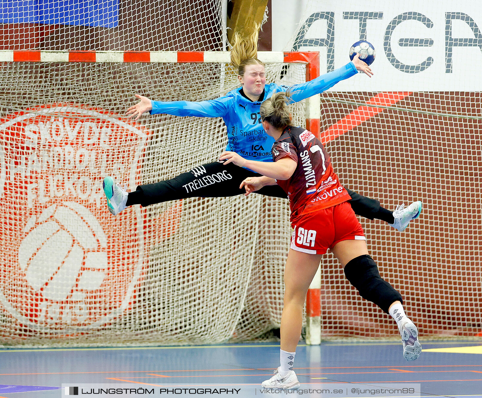 Skövde HF-Lugi HF Kval till handbollsligan Match 2 38-26,dam,Skövde Idrottshall,Skövde,Sverige,Handboll,,2025,370916