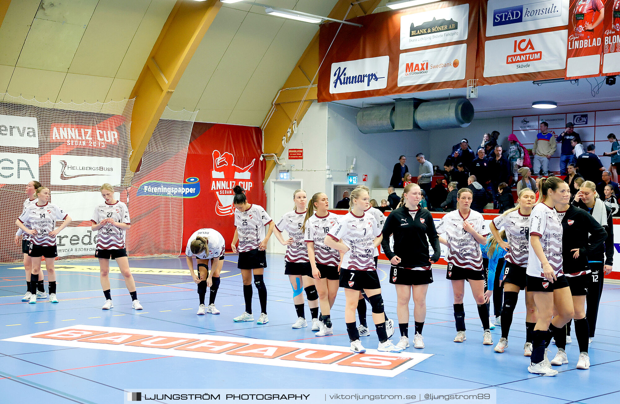 Skövde HF-Lugi HF Kval till handbollsligan Match 2 38-26,dam,Skövde Idrottshall,Skövde,Sverige,Handboll,,2025,371000