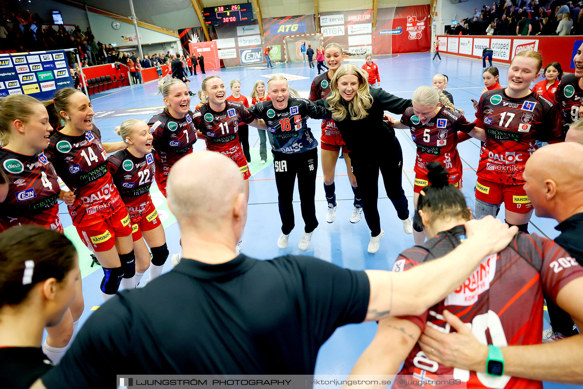 Skövde HF-Lugi HF Kval till handbollsligan Match 2 38-26,dam,Skövde Idrottshall,Skövde,Sverige,Handboll,,2025,371051
