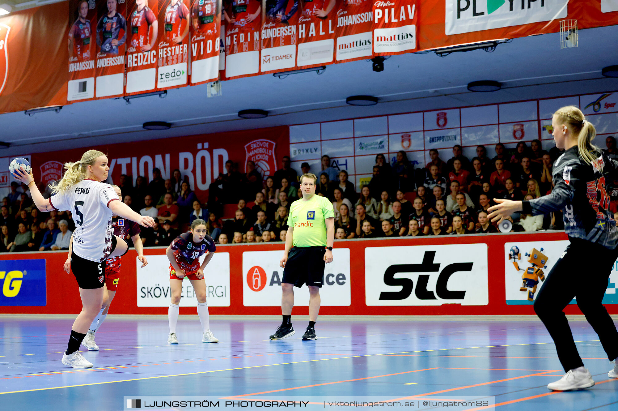 Skövde HF-Lugi HF Kval till handbollsligan Match 3 25-27,dam,Skövde Idrottshall,Skövde,Sverige,Handboll,,2025,371122