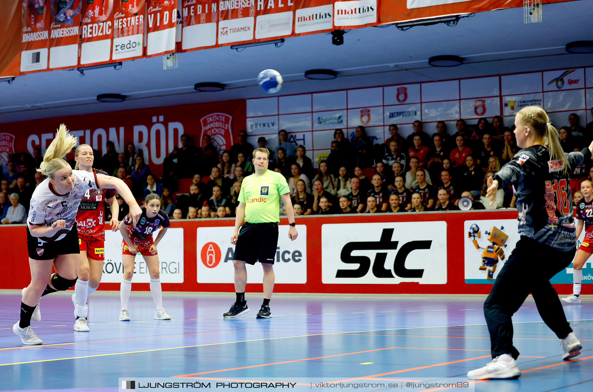 Skövde HF-Lugi HF Kval till handbollsligan Match 3 25-27,dam,Skövde Idrottshall,Skövde,Sverige,Handboll,,2025,371123