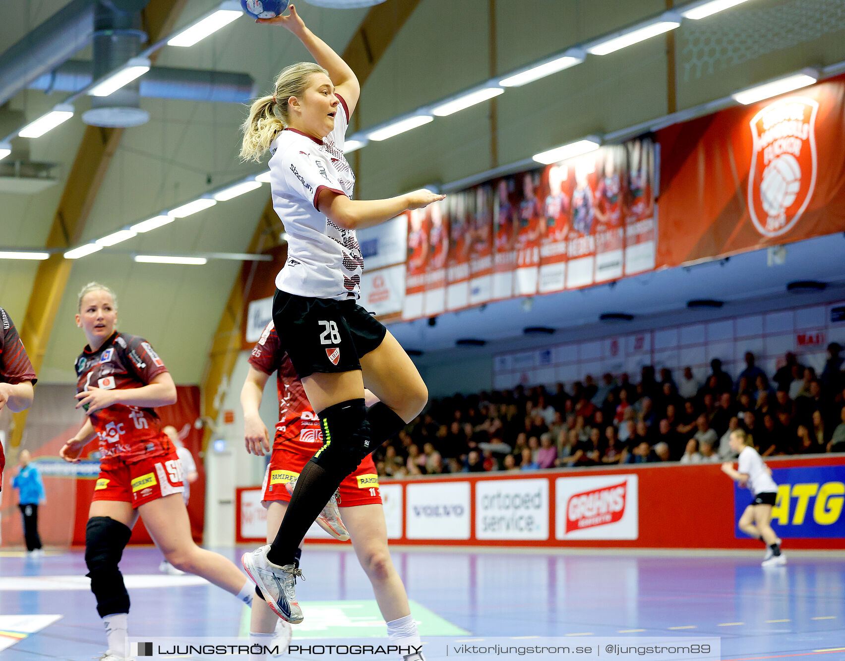 Skövde HF-Lugi HF Kval till handbollsligan Match 3 25-27,dam,Skövde Idrottshall,Skövde,Sverige,Handboll,,2025,371127