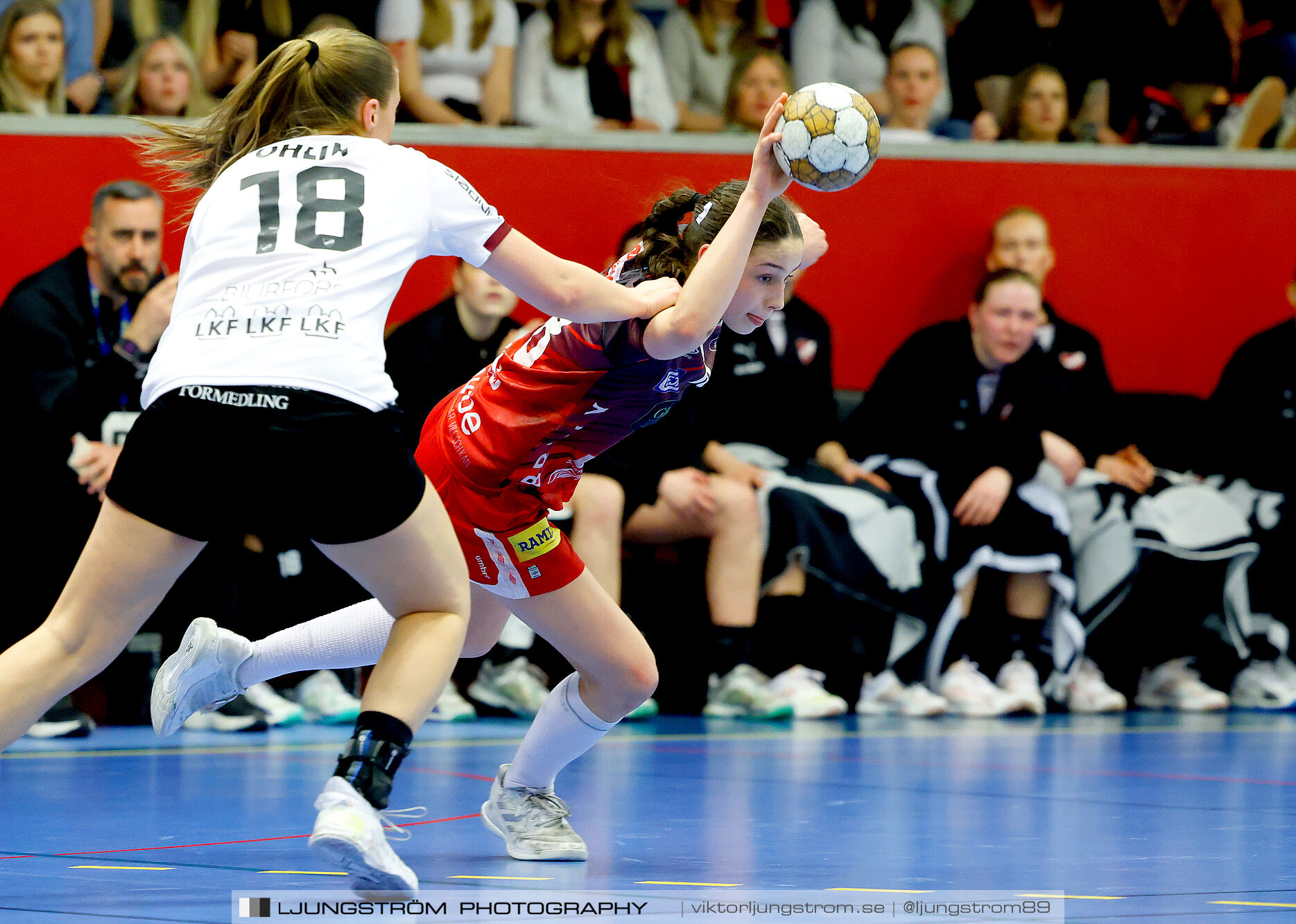 Skövde HF-Lugi HF Kval till handbollsligan Match 3 25-27,dam,Skövde Idrottshall,Skövde,Sverige,Handboll,,2025,371247