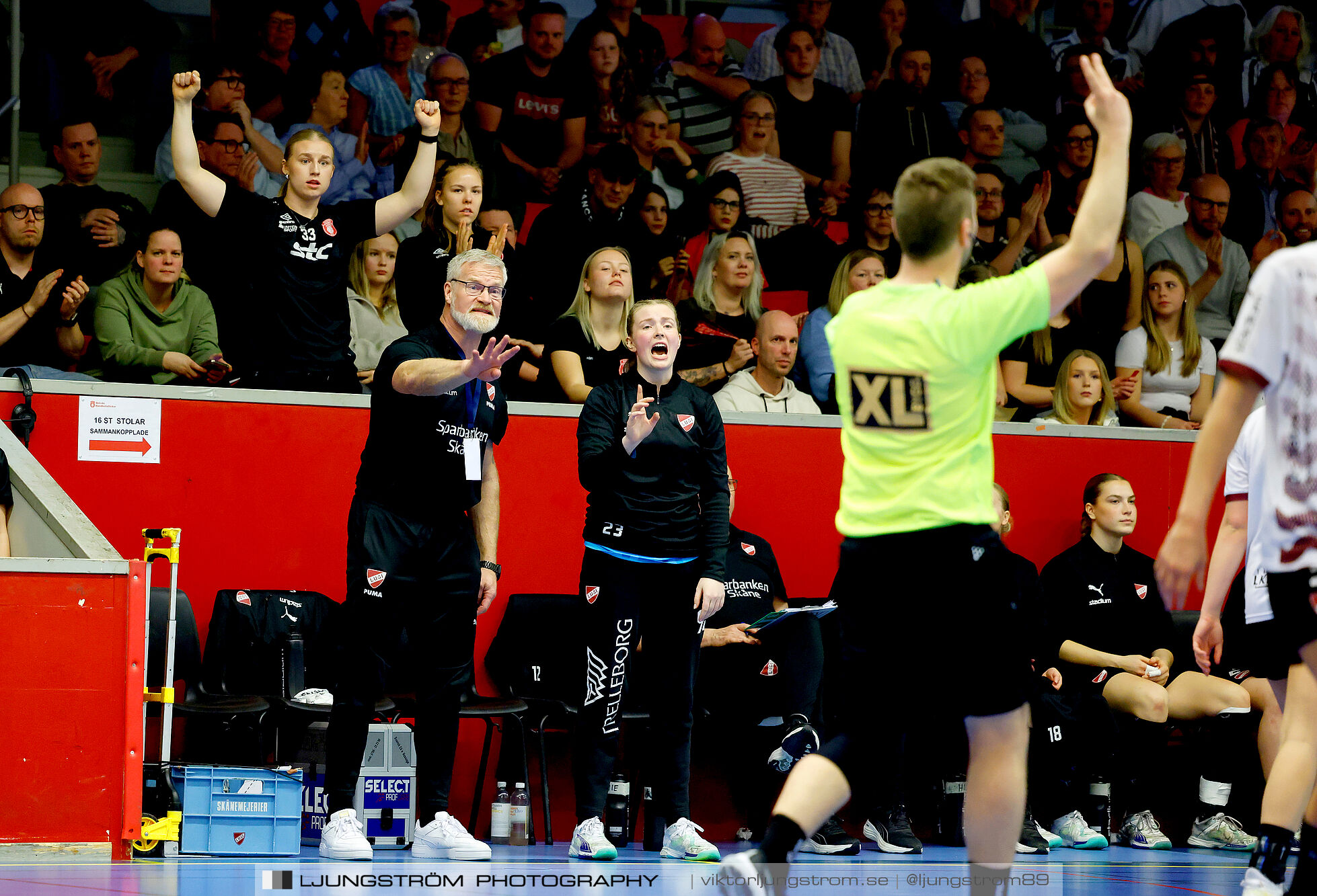 Skövde HF-Lugi HF Kval till handbollsligan Match 3 25-27,dam,Skövde Idrottshall,Skövde,Sverige,Handboll,,2025,371255