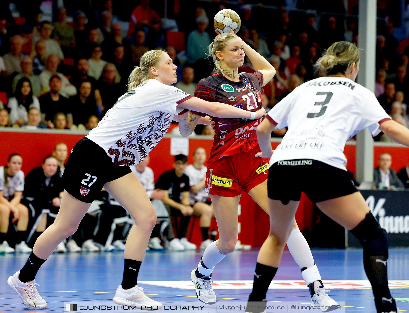 Skövde HF-Lugi HF Kval till handbollsligan Match 3 25-27,dam,Skövde Idrottshall,Skövde,Sverige,Handboll,,2025,371266