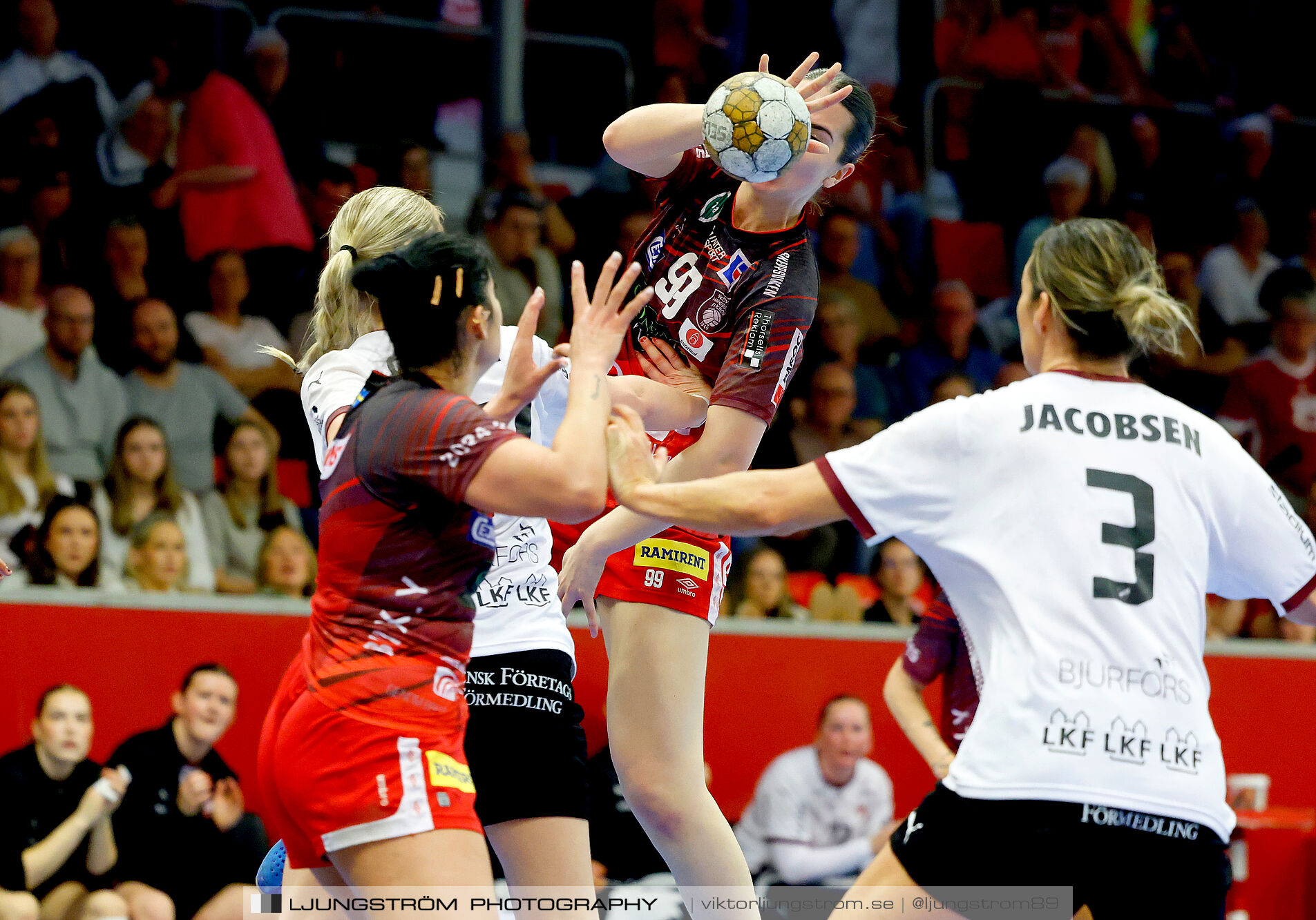 Skövde HF-Lugi HF Kval till handbollsligan Match 3 25-27,dam,Skövde Idrottshall,Skövde,Sverige,Handboll,,2025,371447