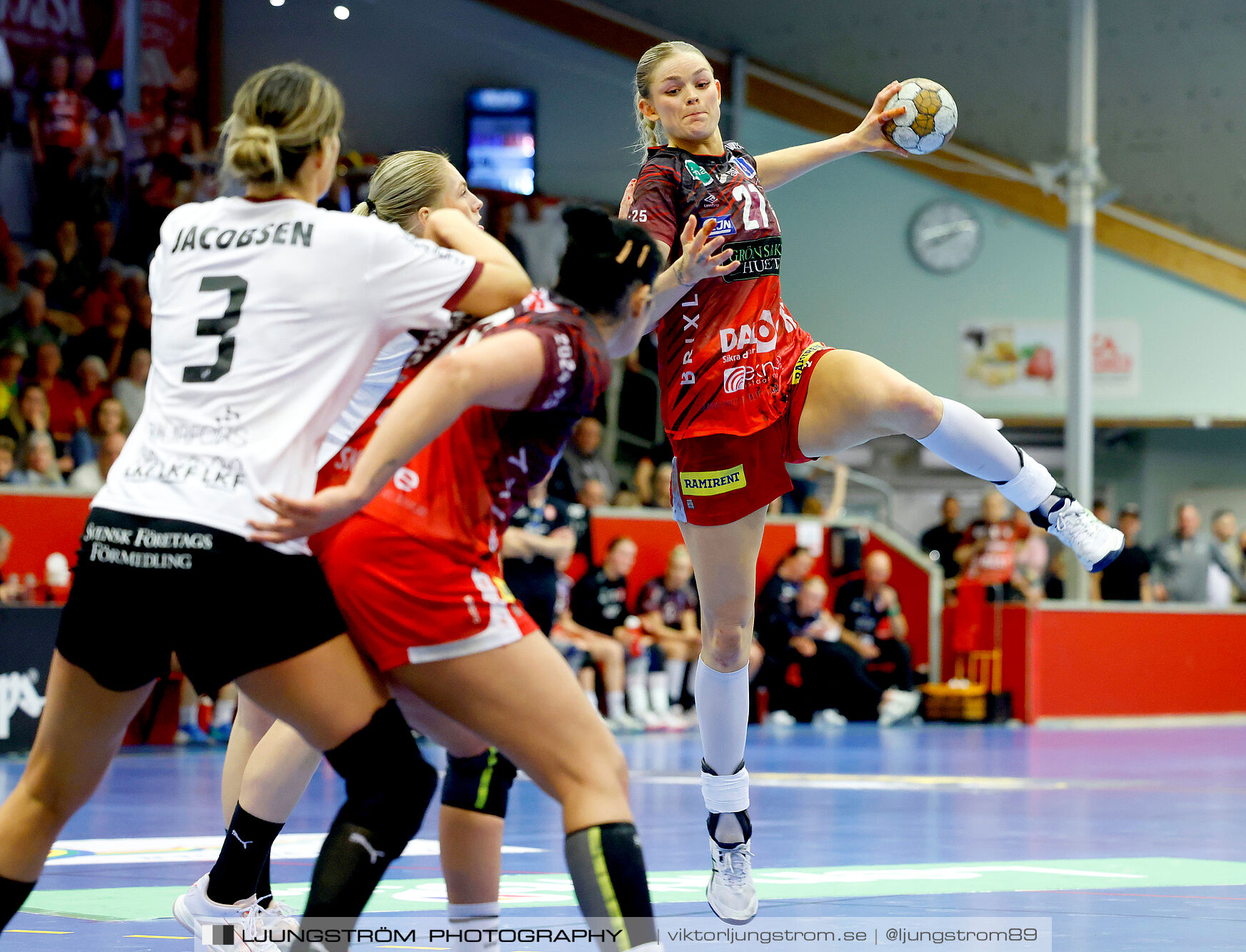 Skövde HF-Lugi HF Kval till handbollsligan Match 3 25-27,dam,Skövde Idrottshall,Skövde,Sverige,Handboll,,2025,371488