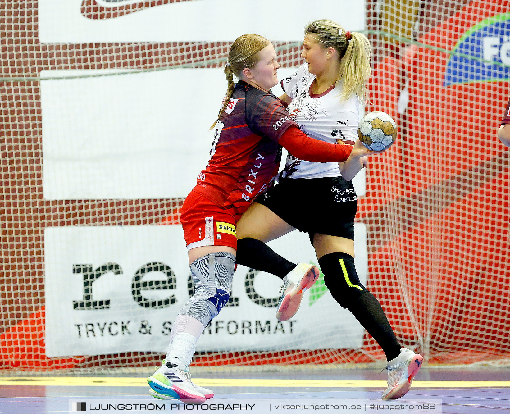 Skövde HF-Lugi HF Kval till handbollsligan Match 3 25-27,dam,Skövde Idrottshall,Skövde,Sverige,Handboll,,2025,371561