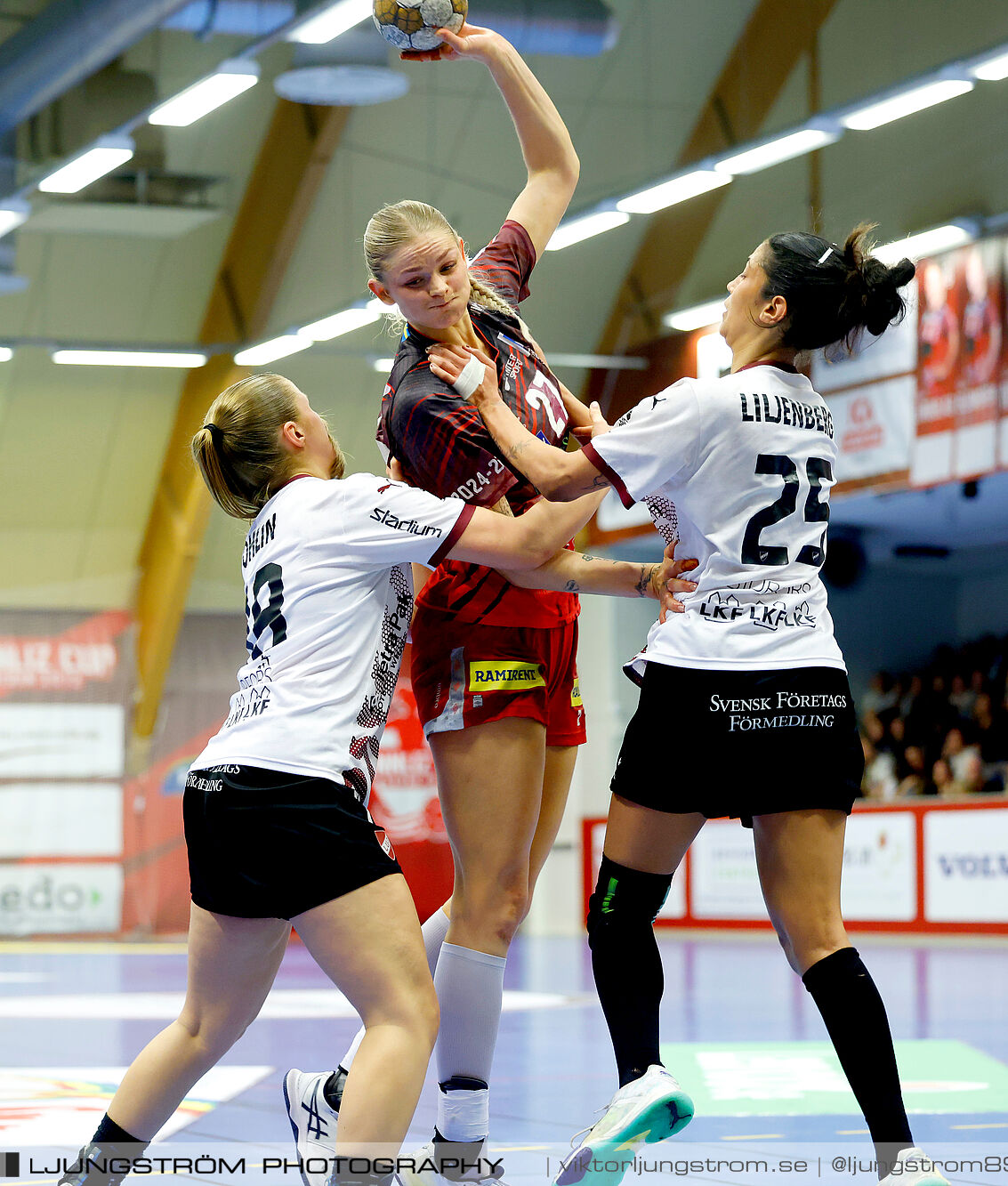 Skövde HF-Lugi HF Kval till handbollsligan Match 3 25-27,dam,Skövde Idrottshall,Skövde,Sverige,Handboll,,2025,371569
