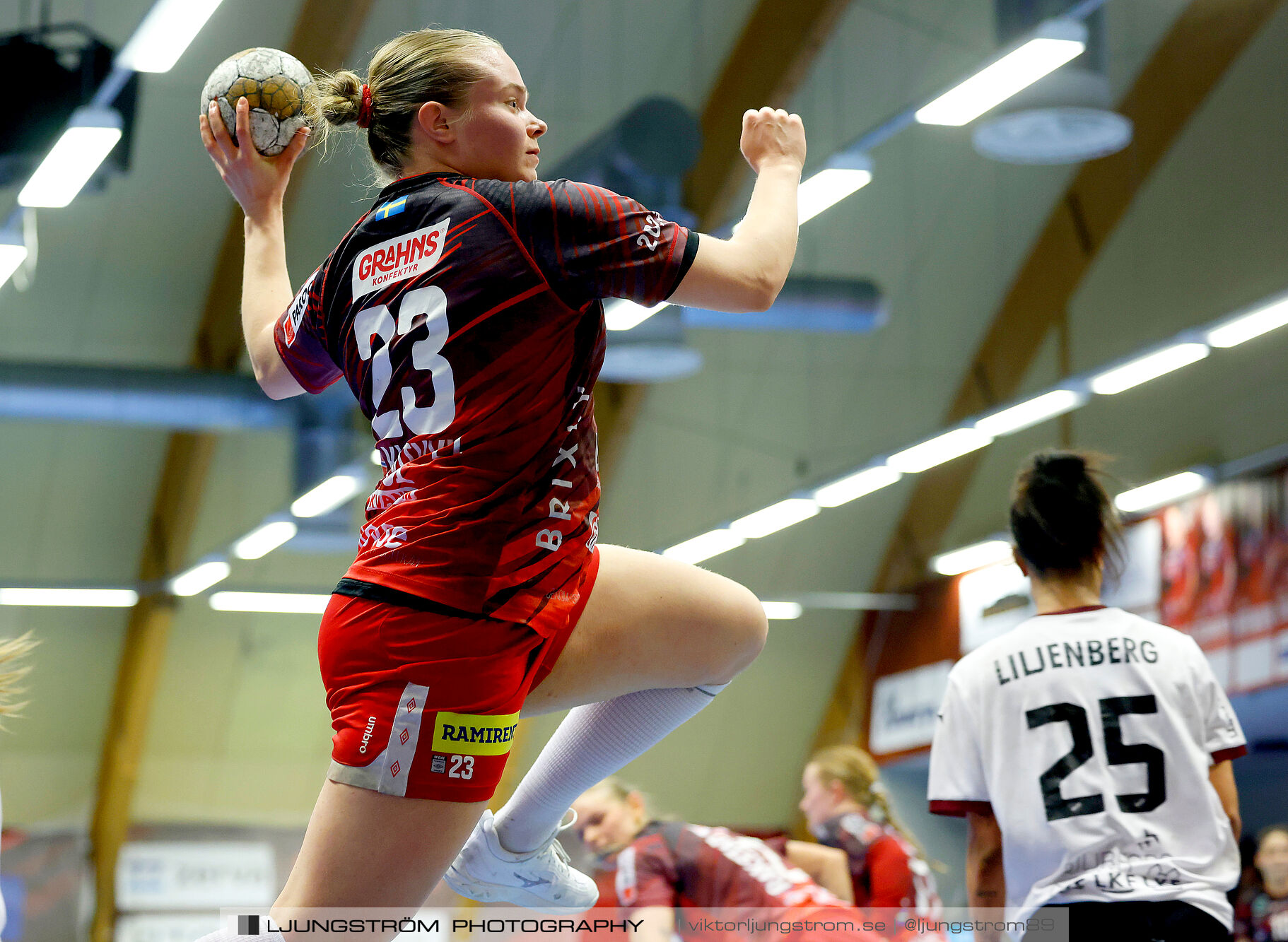 Skövde HF-Lugi HF Kval till handbollsligan Match 3 25-27,dam,Skövde Idrottshall,Skövde,Sverige,Handboll,,2025,371571