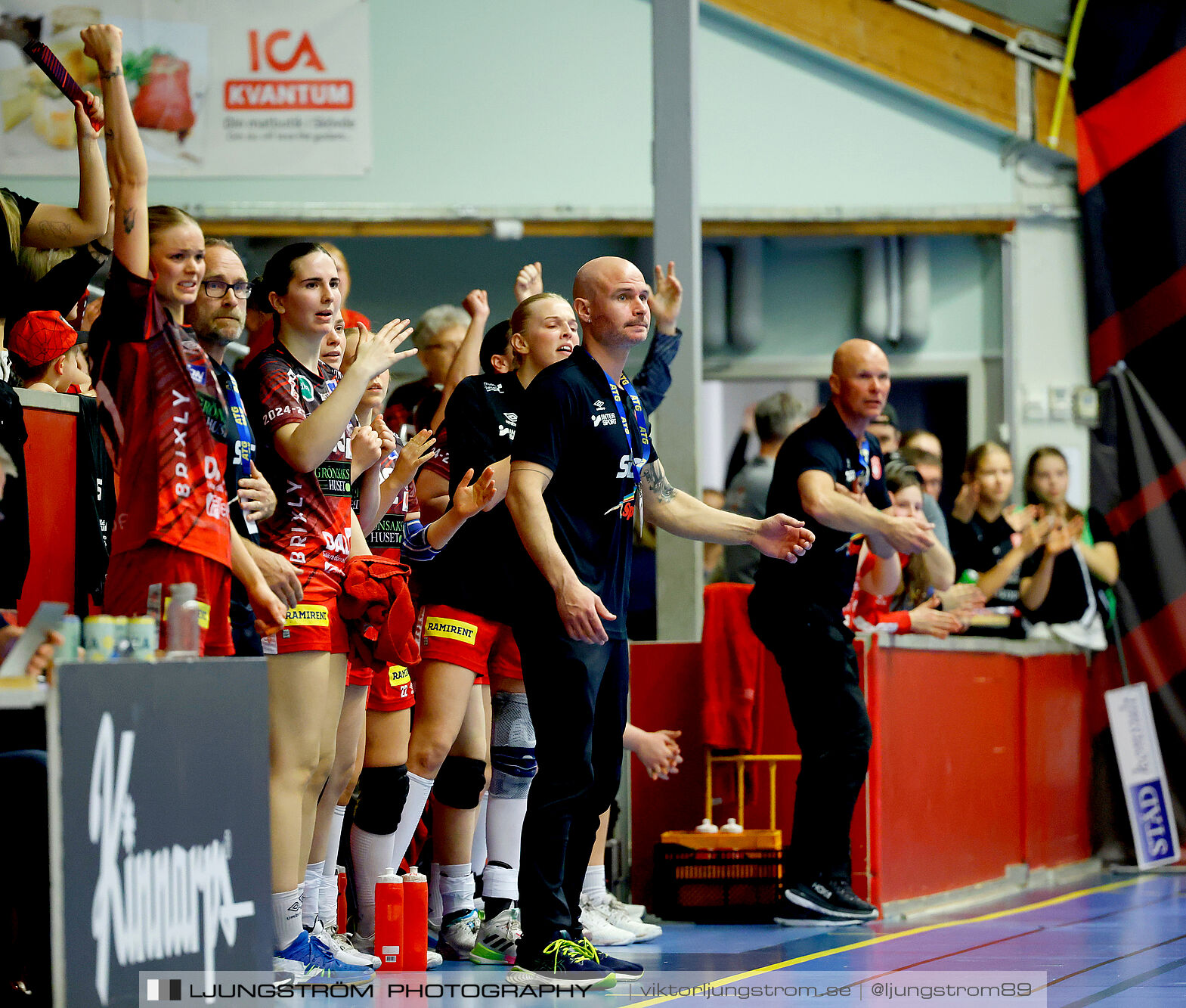 Skövde HF-Lugi HF Kval till handbollsligan Match 3 25-27,dam,Skövde Idrottshall,Skövde,Sverige,Handboll,,2025,371576
