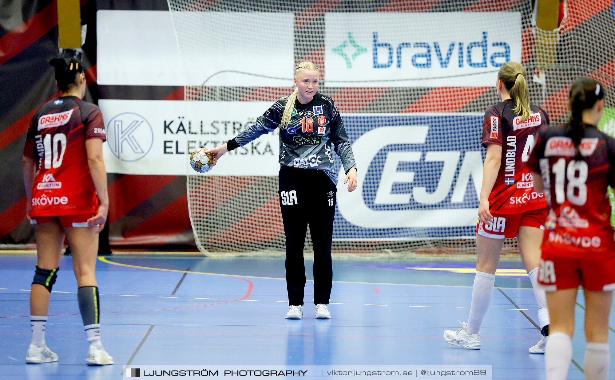 Skövde HF-Lugi HF Kval till handbollsligan Match 3 25-27,dam,Skövde Idrottshall,Skövde,Sverige,Handboll,,2025,371588