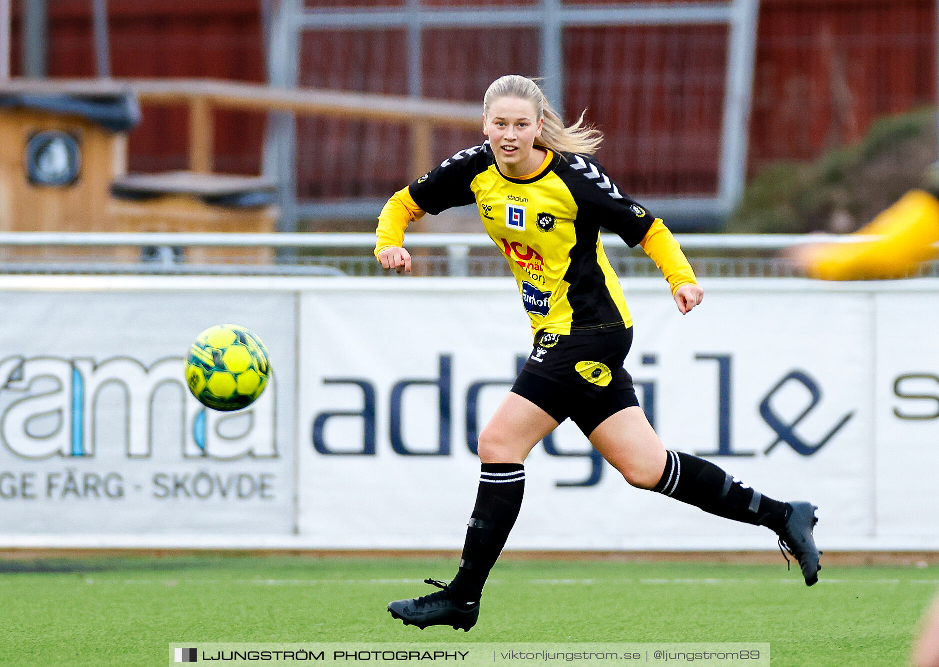 Skultorps IF-Husqvarna FF 0-1,dam,Södermalms IP,Skövde,Sverige,Fotboll,,2025,371652