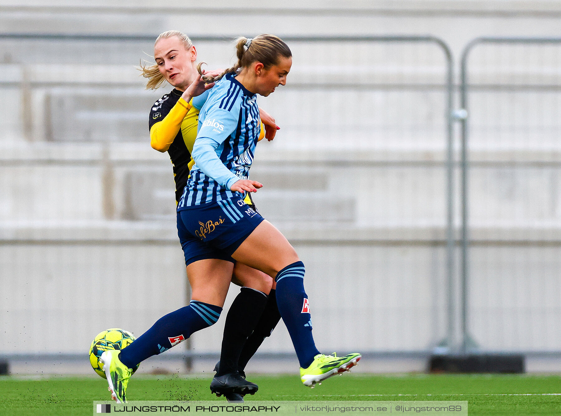 Skultorps IF-Husqvarna FF 0-1,dam,Södermalms IP,Skövde,Sverige,Fotboll,,2025,371660