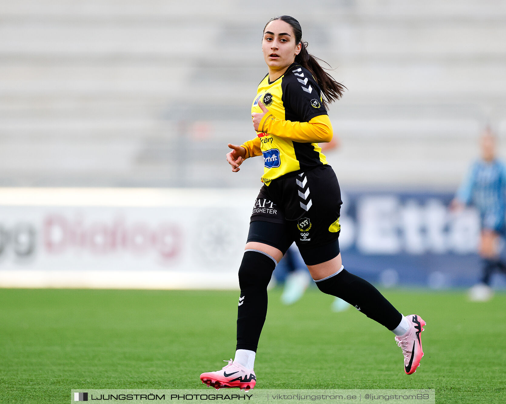 Skultorps IF-Husqvarna FF 0-1,dam,Södermalms IP,Skövde,Sverige,Fotboll,,2025,371689