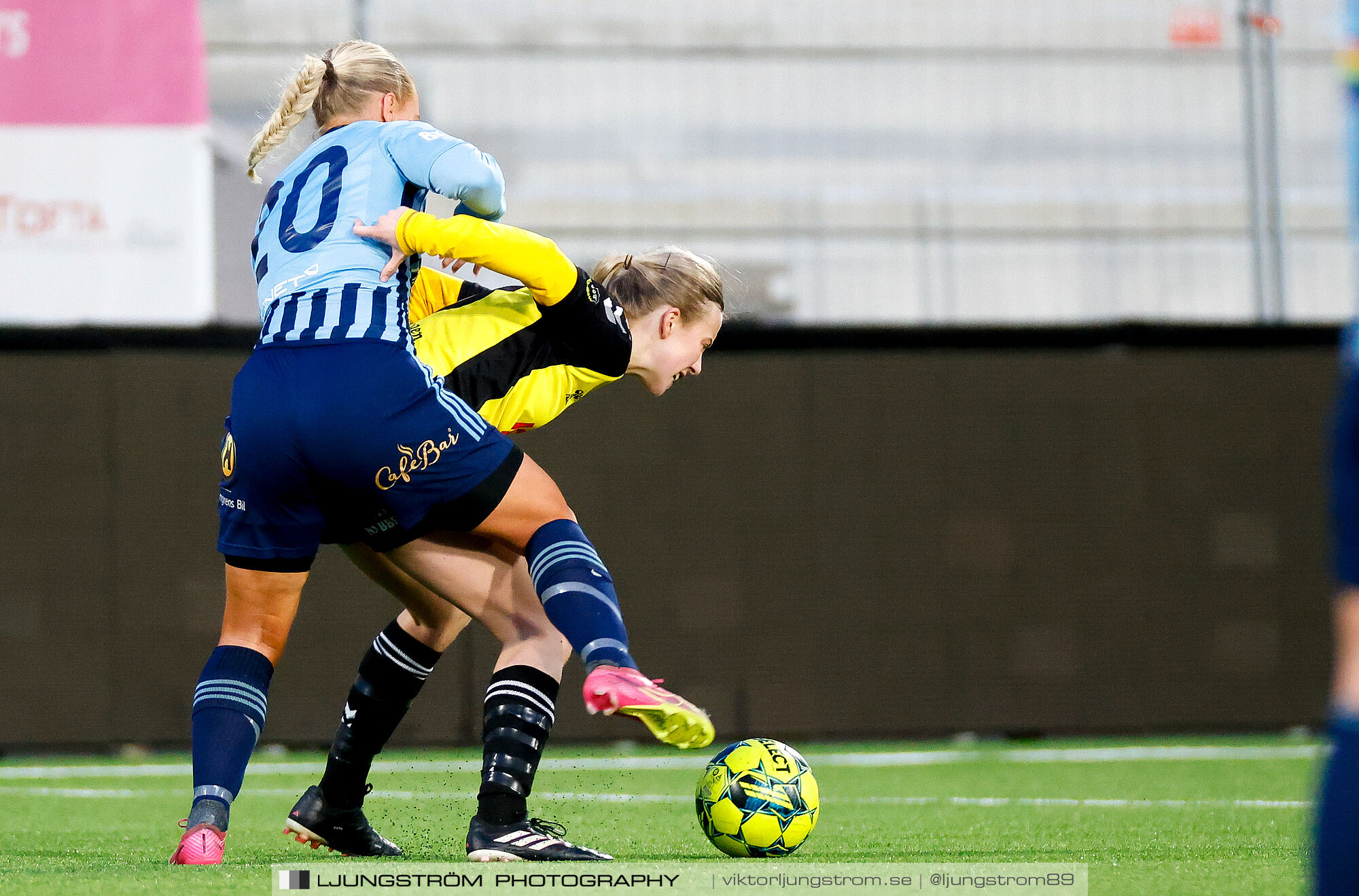 Skultorps IF-Husqvarna FF 0-1,dam,Södermalms IP,Skövde,Sverige,Fotboll,,2025,371774