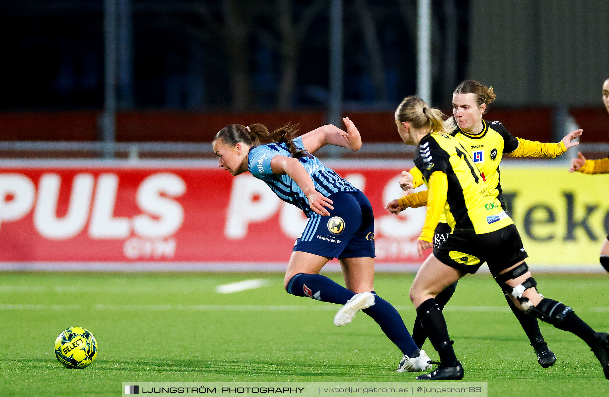 Skultorps IF-Husqvarna FF 0-1,dam,Södermalms IP,Skövde,Sverige,Fotboll,,2025,371789
