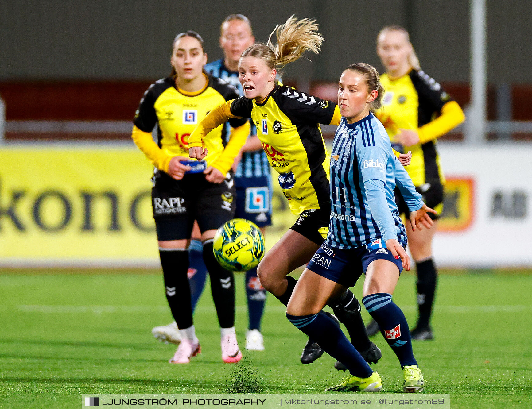 Skultorps IF-Husqvarna FF 0-1,dam,Södermalms IP,Skövde,Sverige,Fotboll,,2025,371805