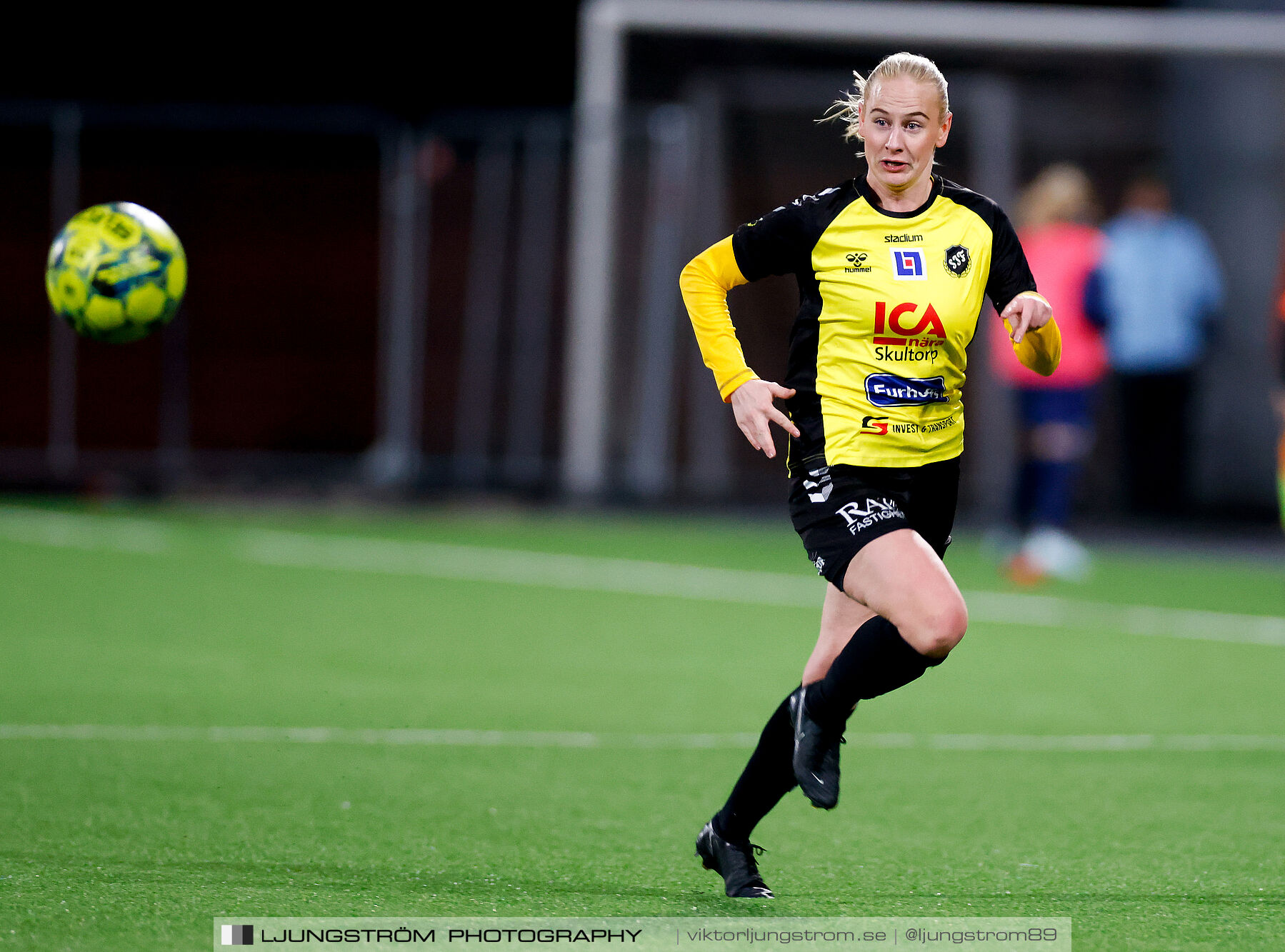 Skultorps IF-Husqvarna FF 0-1,dam,Södermalms IP,Skövde,Sverige,Fotboll,,2025,371817
