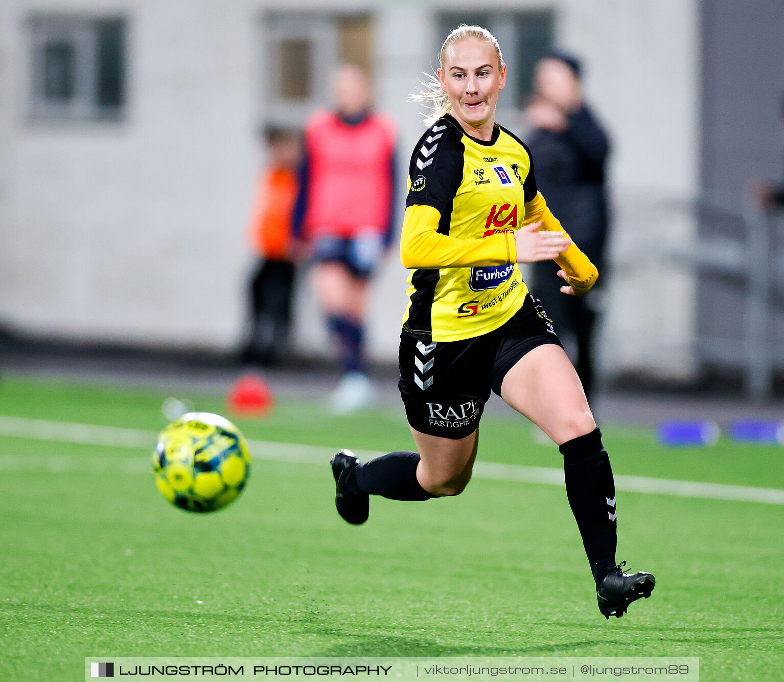 Skultorps IF-Husqvarna FF 0-1,dam,Södermalms IP,Skövde,Sverige,Fotboll,,2025,371819