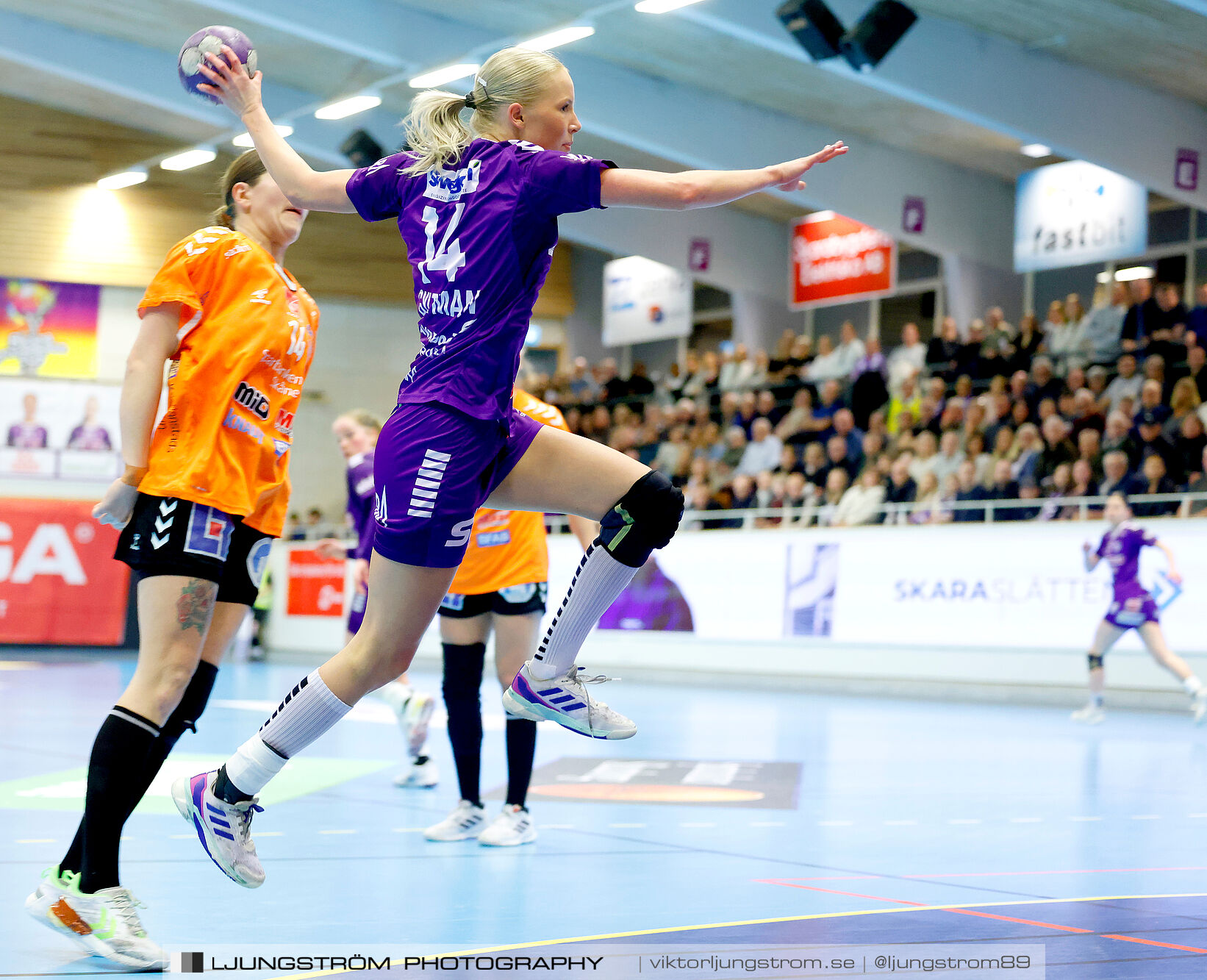 Skara HF-Kristianstad HK 1 4-final 1 30-29,dam,Skara Idrottshall,Skara,Sverige,Handboll,,2025,372234