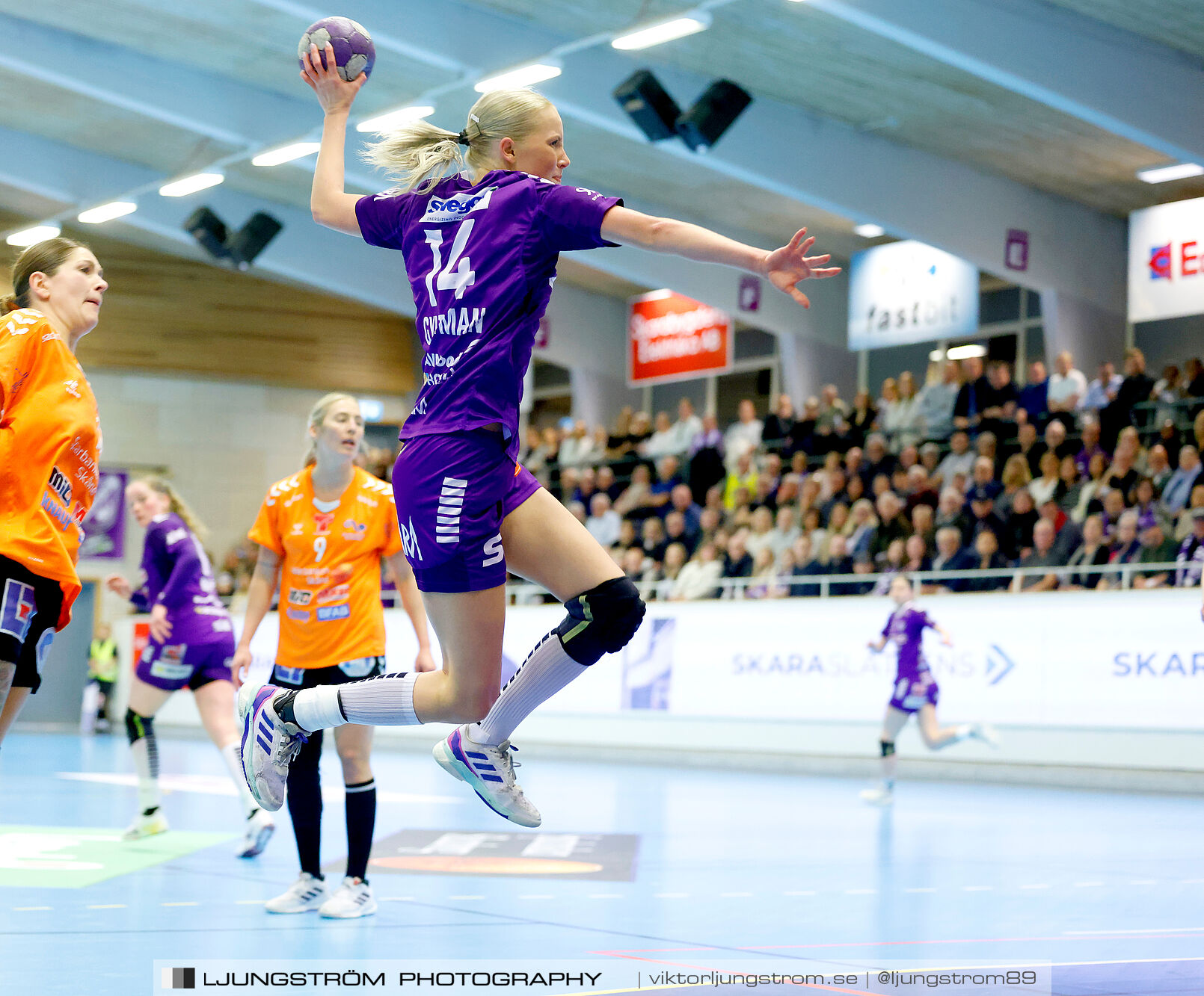 Skara HF-Kristianstad HK 1 4-final 1 30-29,dam,Skara Idrottshall,Skara,Sverige,Handboll,,2025,372235