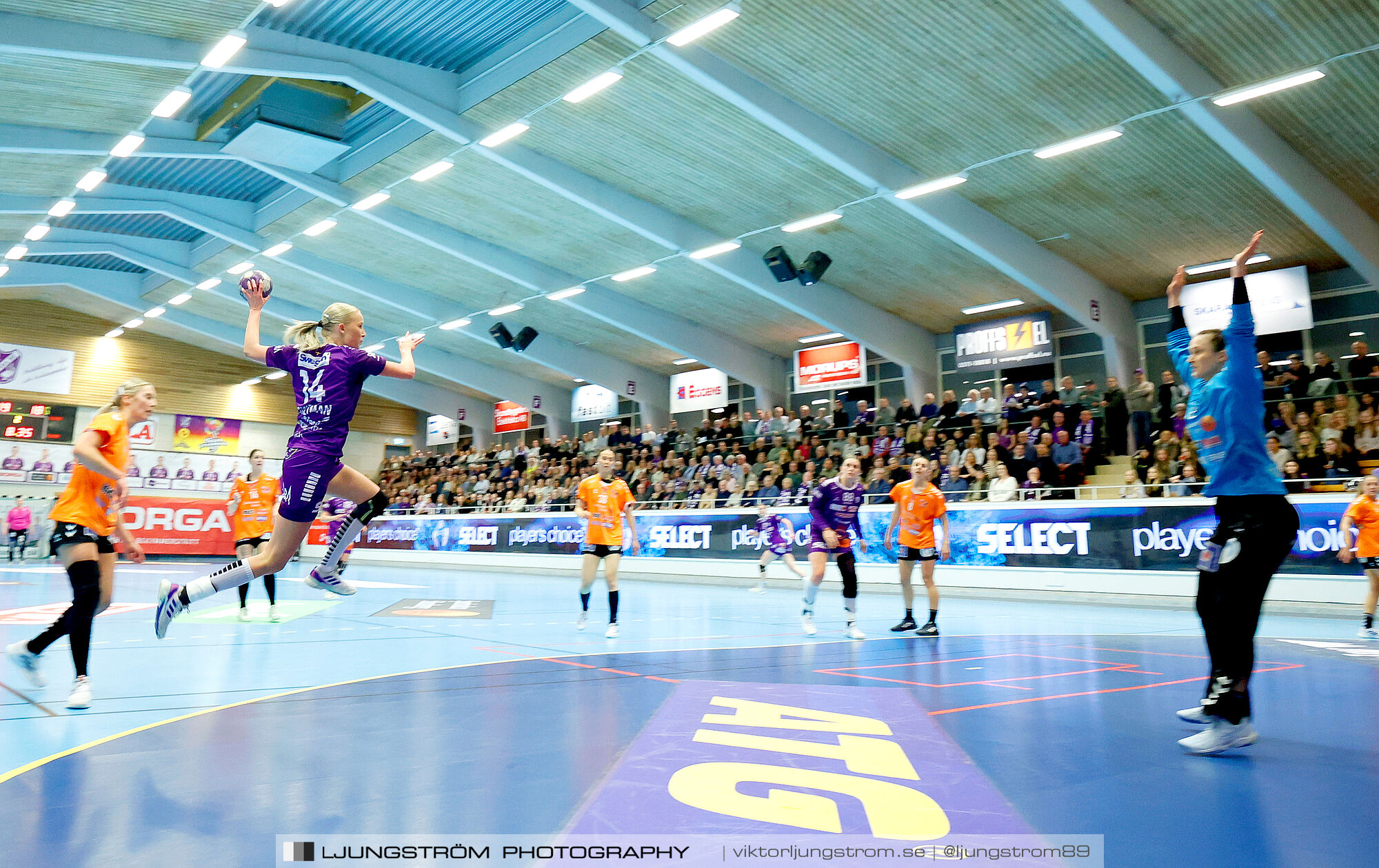 Skara HF-Kristianstad HK 1 4-final 1 30-29,dam,Skara Idrottshall,Skara,Sverige,Handboll,,2025,372248