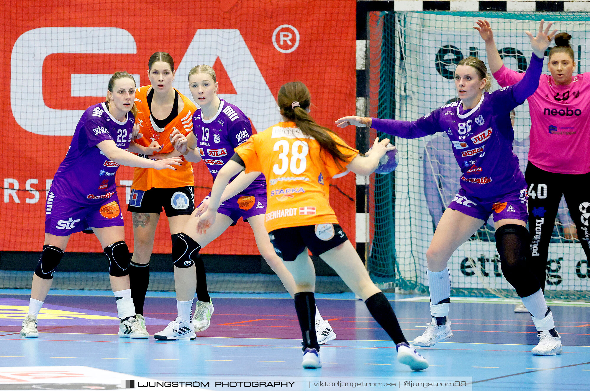 Skara HF-Kristianstad HK 1 4-final 1 30-29,dam,Skara Idrottshall,Skara,Sverige,Handboll,,2025,372385