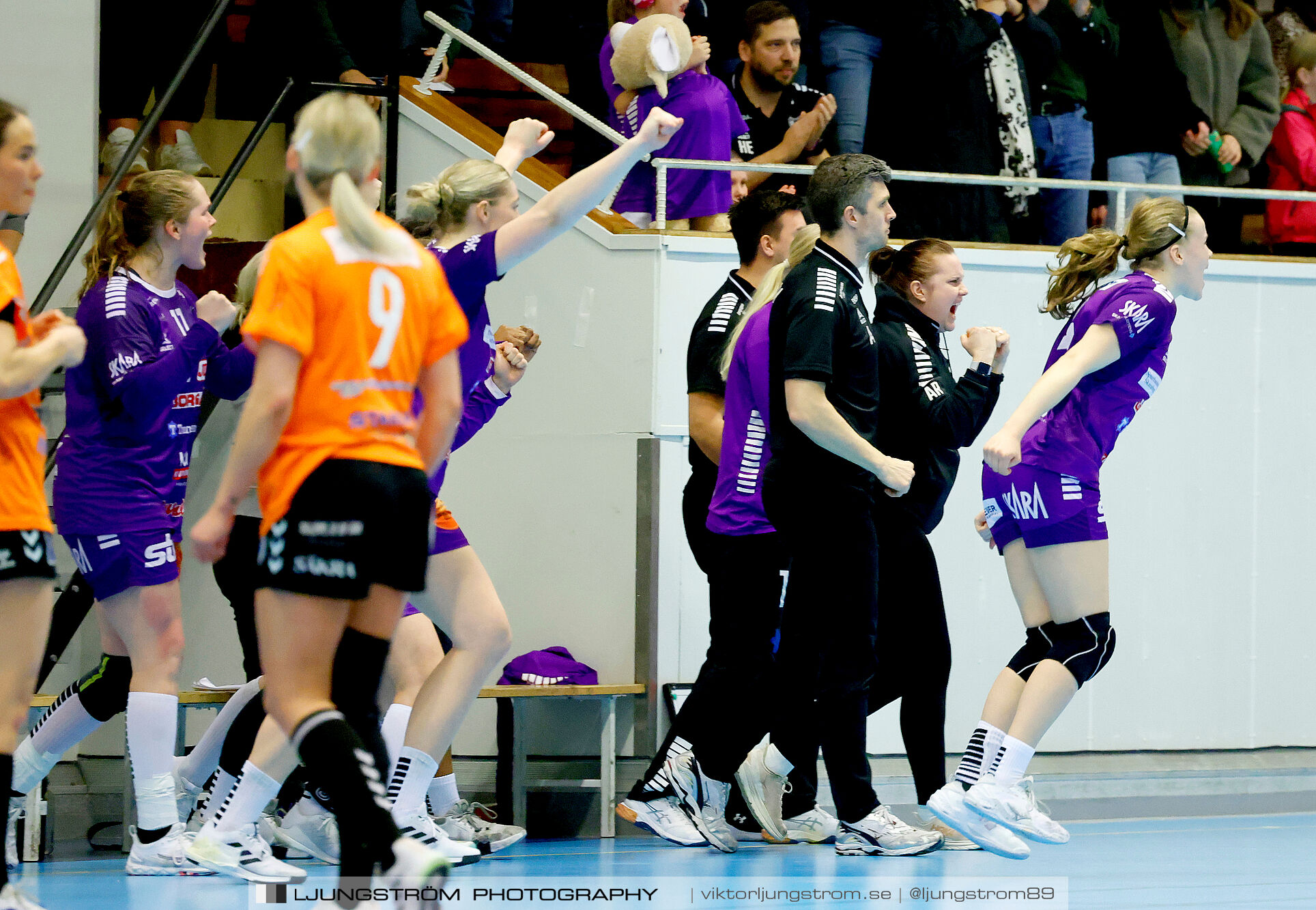 Skara HF-Kristianstad HK 1 4-final 1 30-29,dam,Skara Idrottshall,Skara,Sverige,Handboll,,2025,372407