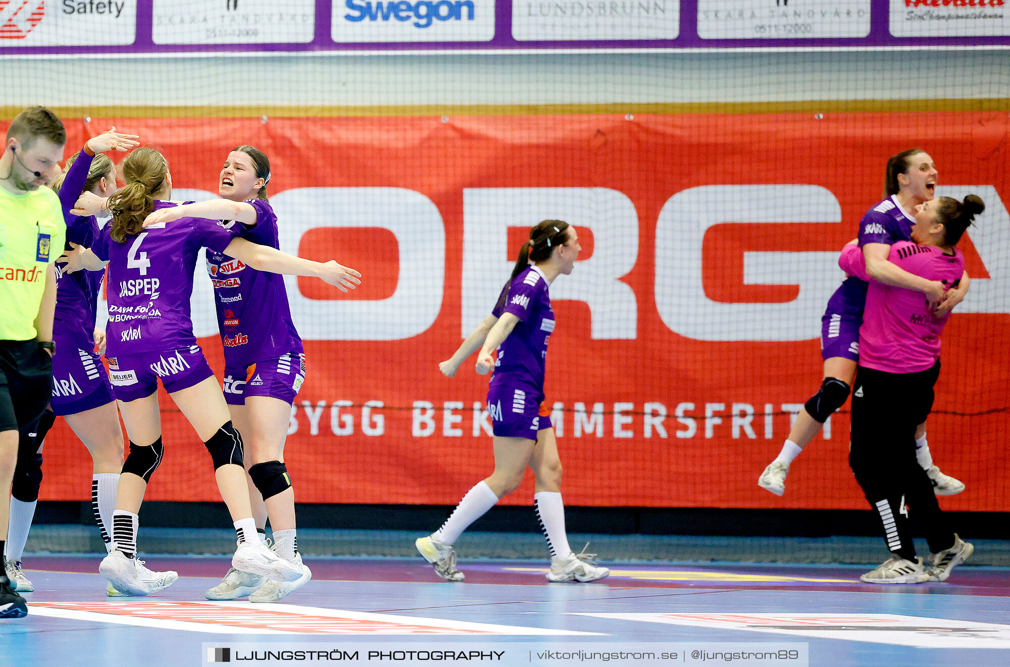 Skara HF-Kristianstad HK 1 4-final 1 30-29,dam,Skara Idrottshall,Skara,Sverige,Handboll,,2025,372408