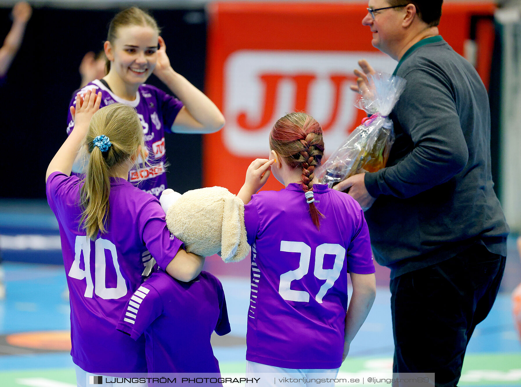 Skara HF-Kristianstad HK 1 4-final 1 30-29,dam,Skara Idrottshall,Skara,Sverige,Handboll,,2025,372457