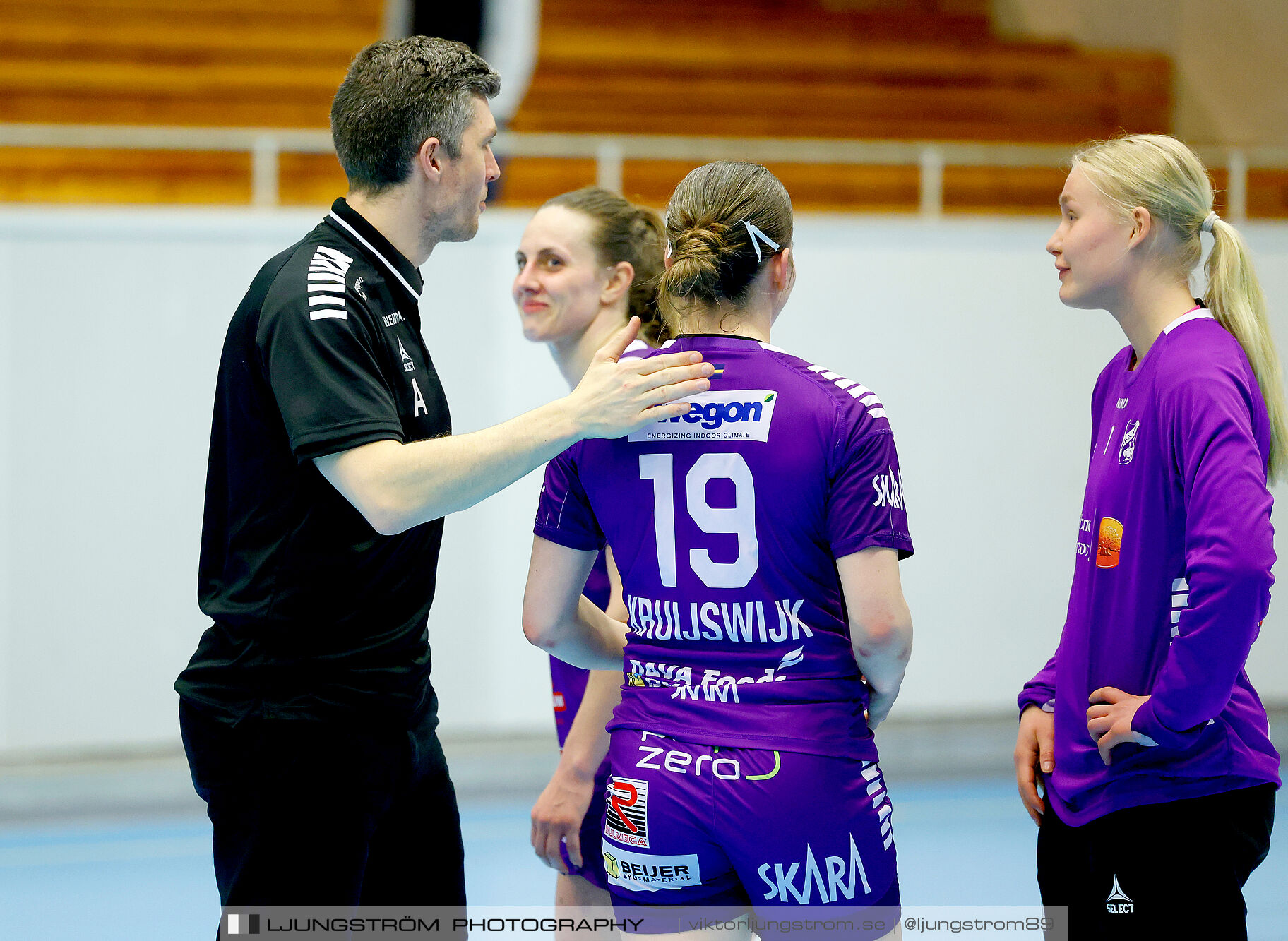 Skara HF-Kristianstad HK 1 4-final 1 30-29,dam,Skara Idrottshall,Skara,Sverige,Handboll,,2025,372475